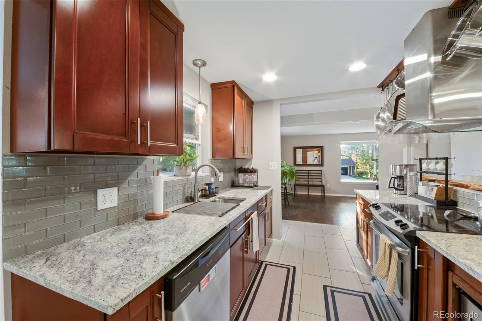 MLS Image #9 for 2110  tabor drive,lakewood, Colorado
