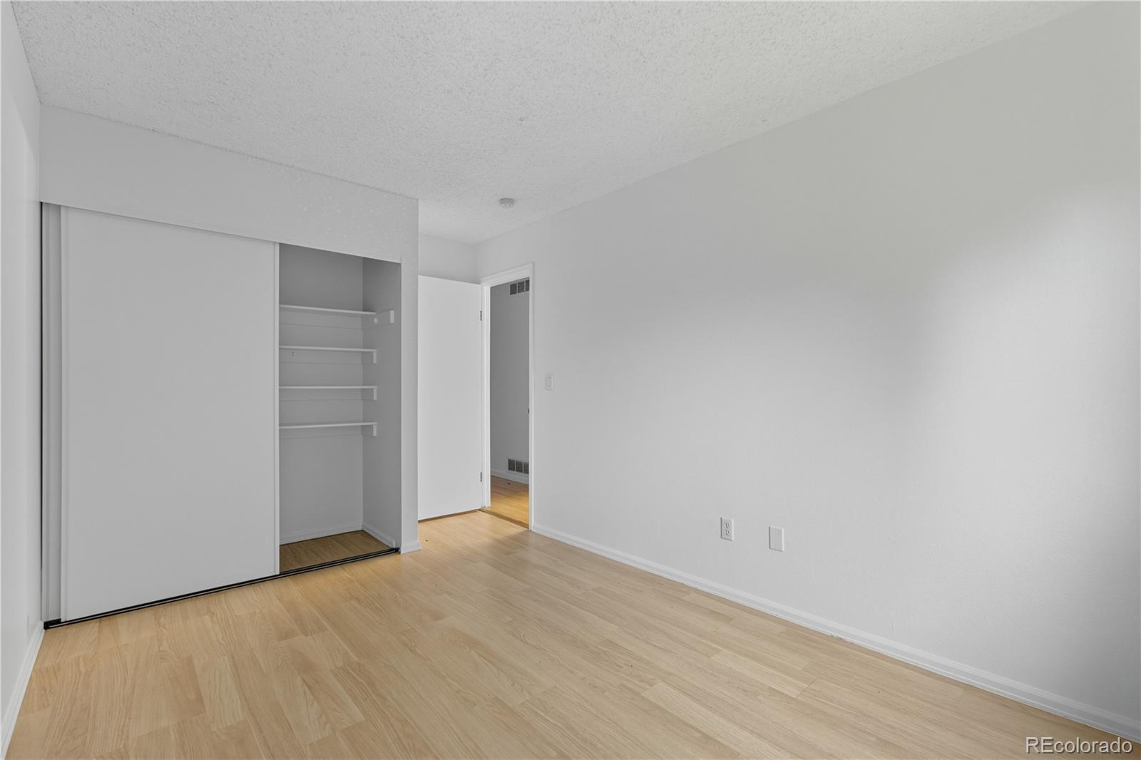 MLS Image #20 for 3581 s olathe street,aurora, Colorado