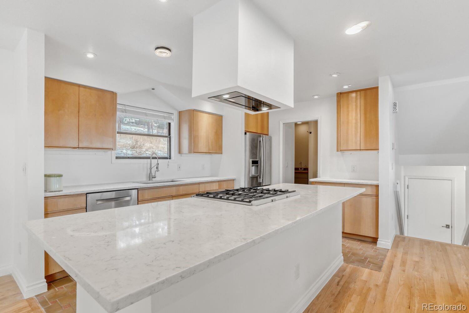 MLS Image #9 for 8483  thunderhead drive,boulder, Colorado