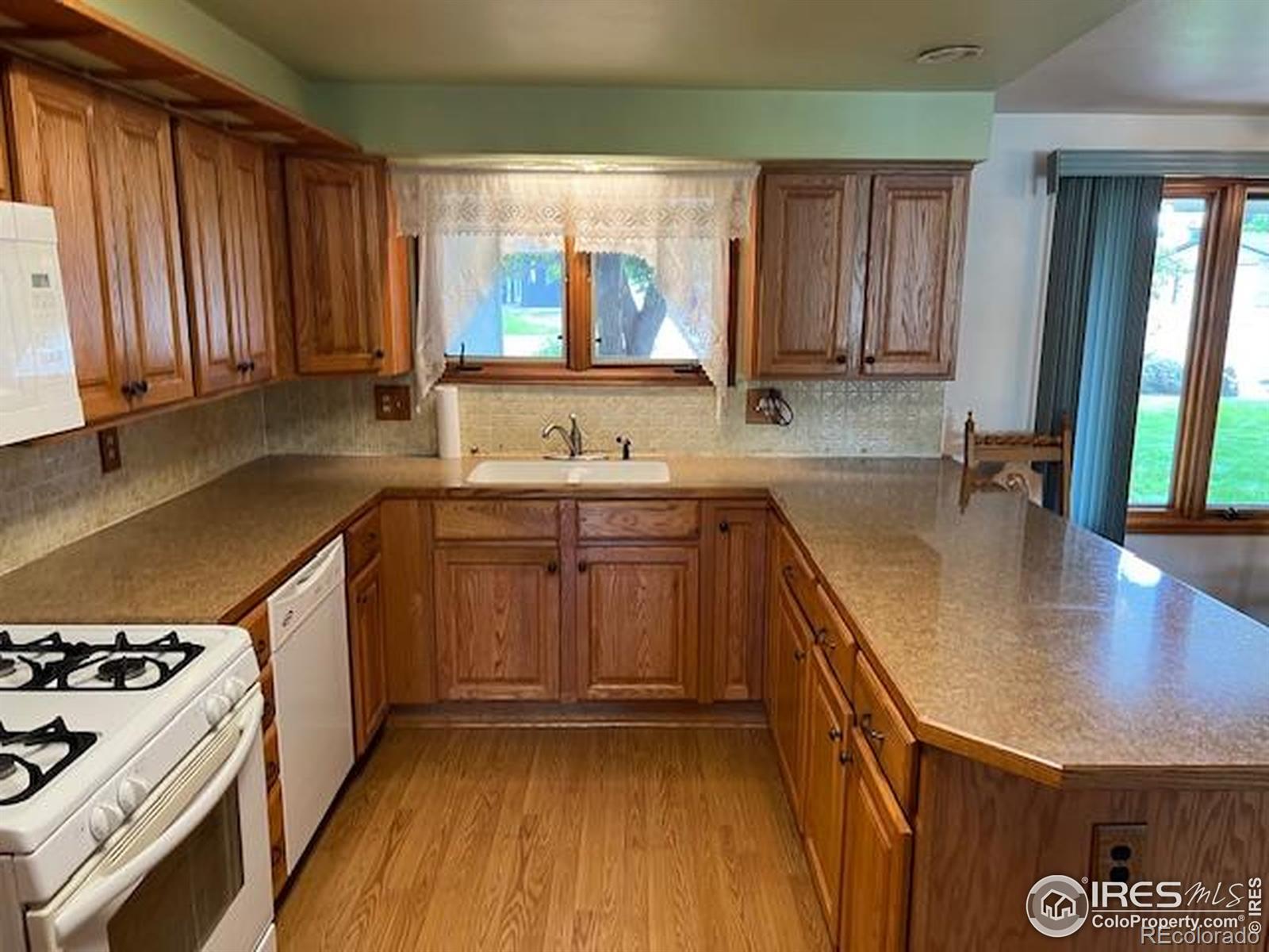 MLS Image #4 for 895  bruce drive,berthoud, Colorado