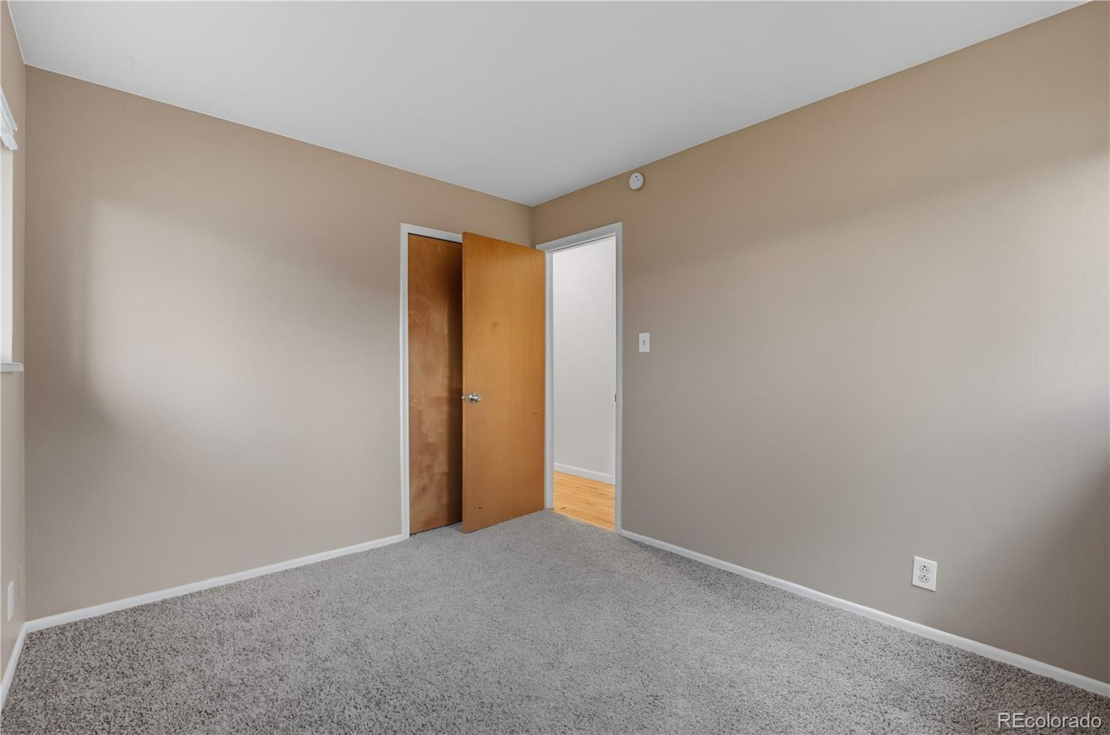 MLS Image #16 for 11623 e virginia drive,aurora, Colorado