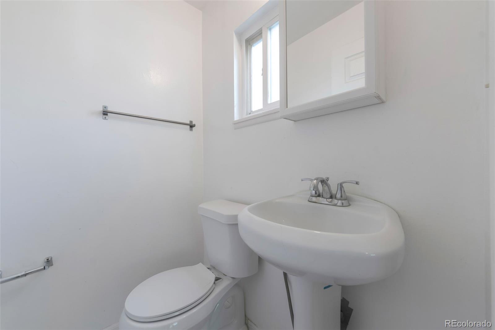 MLS Image #12 for 1645  iola street,aurora, Colorado