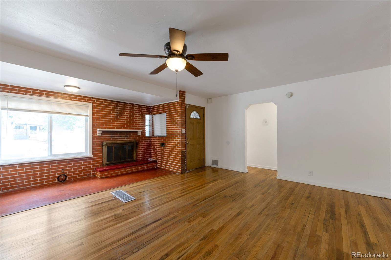 MLS Image #2 for 1645  iola street,aurora, Colorado