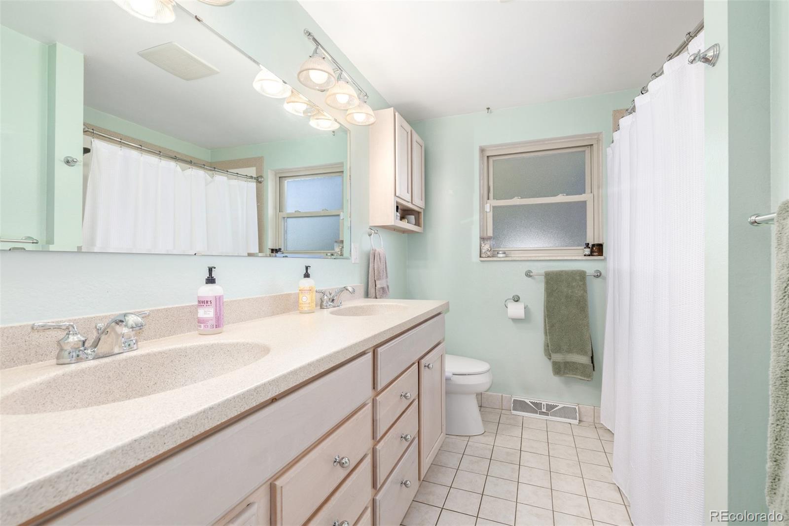 MLS Image #20 for 10585 w 9th place,lakewood, Colorado