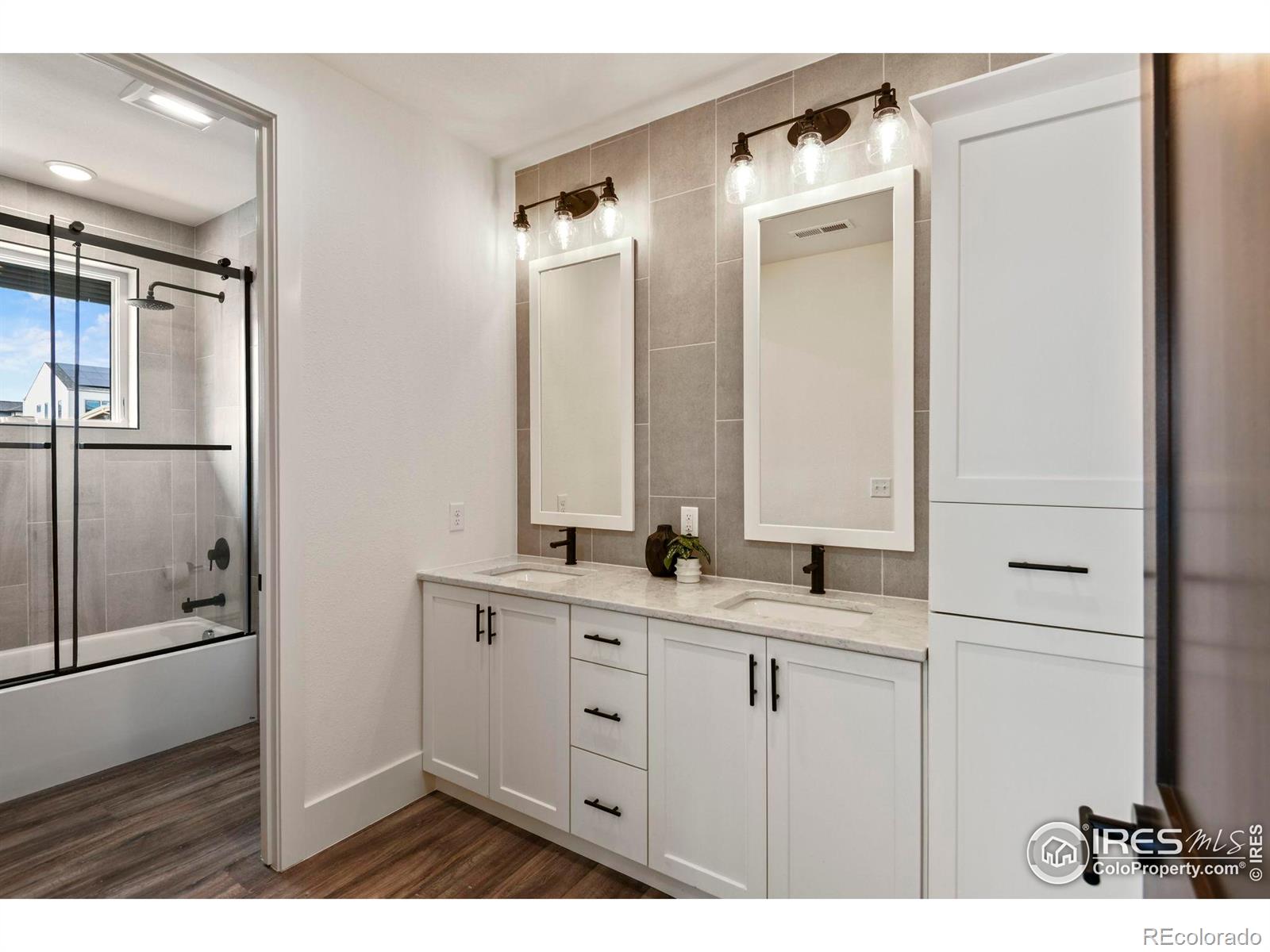 MLS Image #36 for 955  arapahoe circle,louisville, Colorado