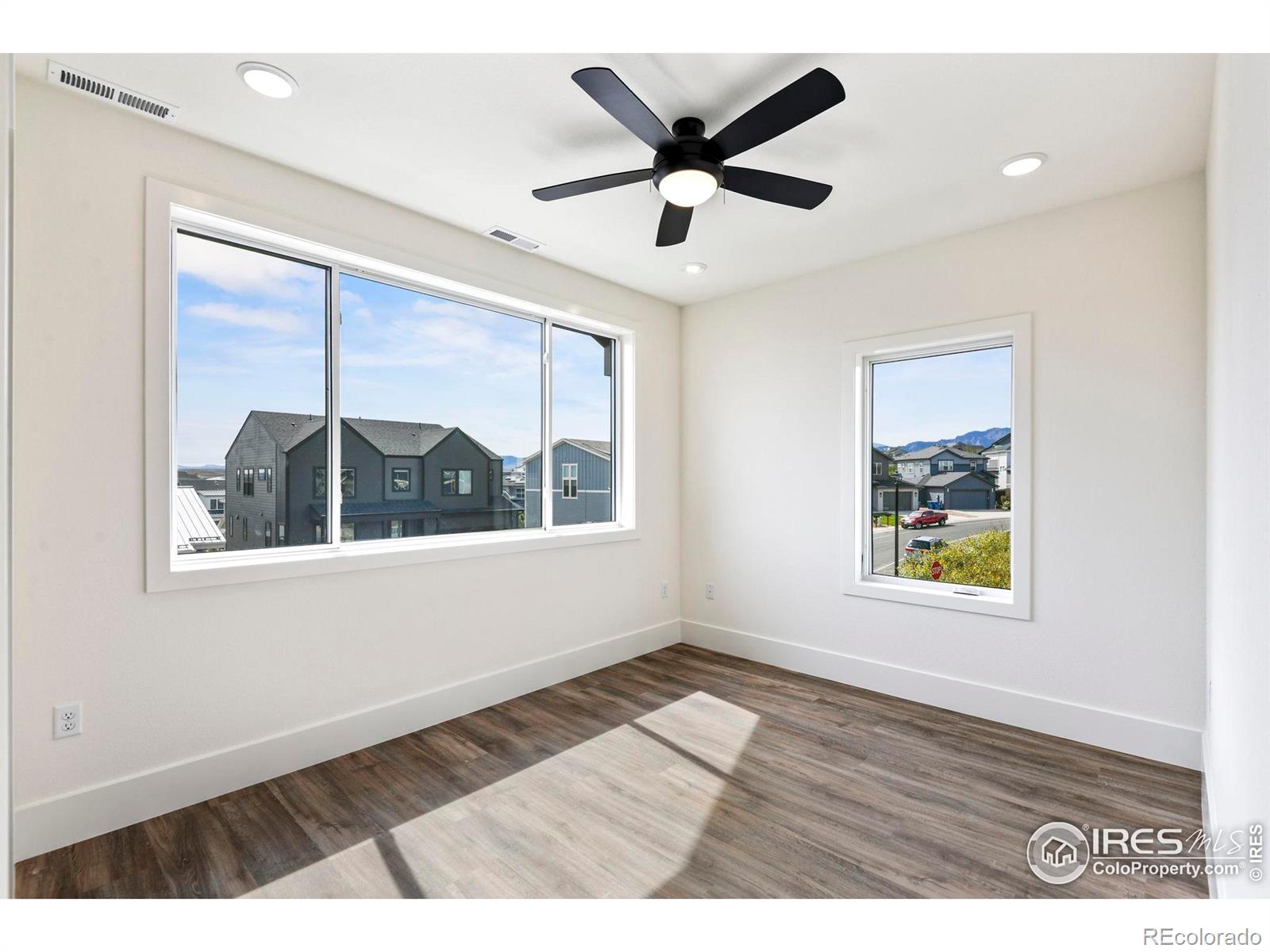 MLS Image #37 for 955  arapahoe circle,louisville, Colorado