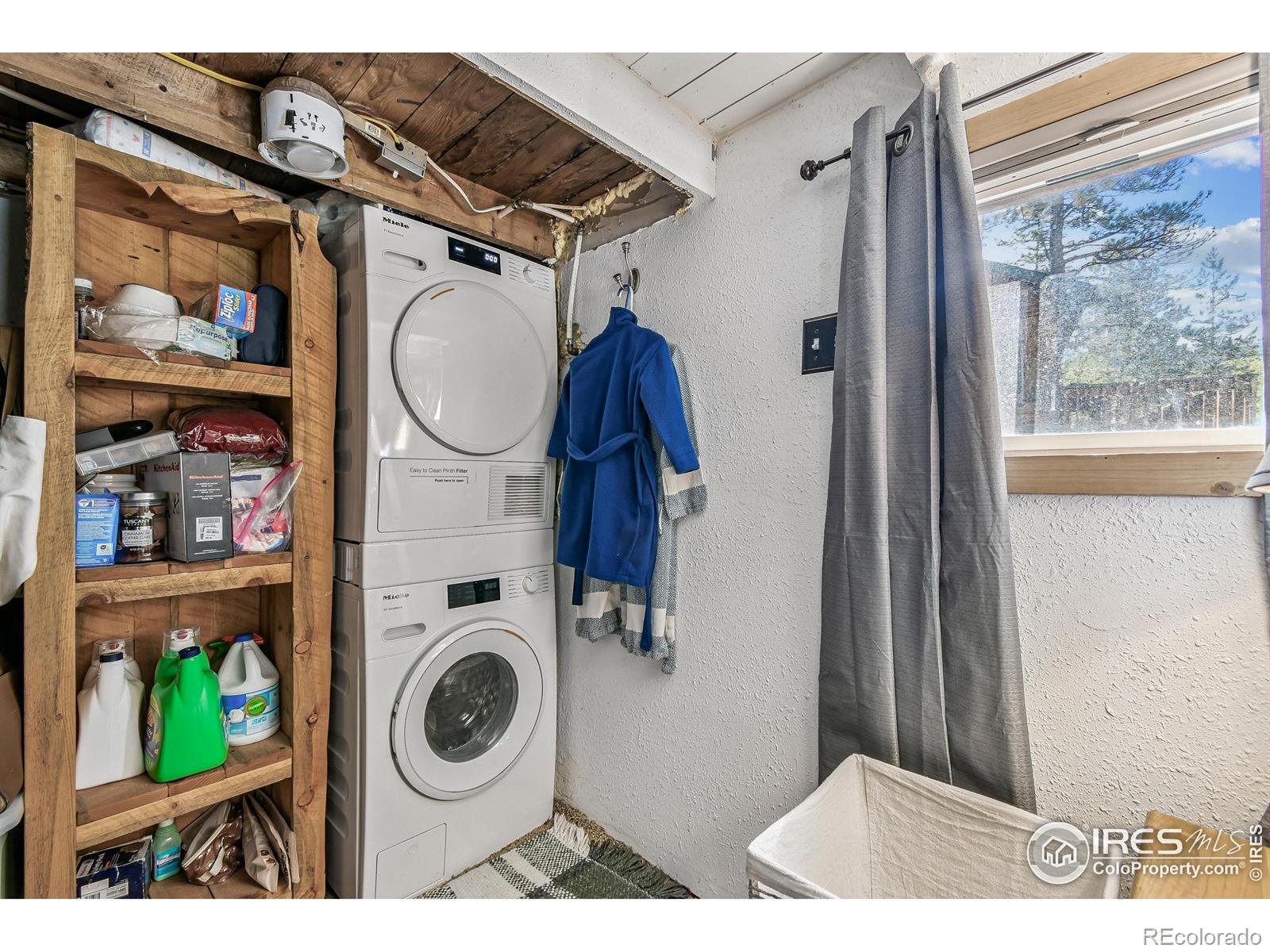 MLS Image #11 for 541  riverside drive,lyons, Colorado