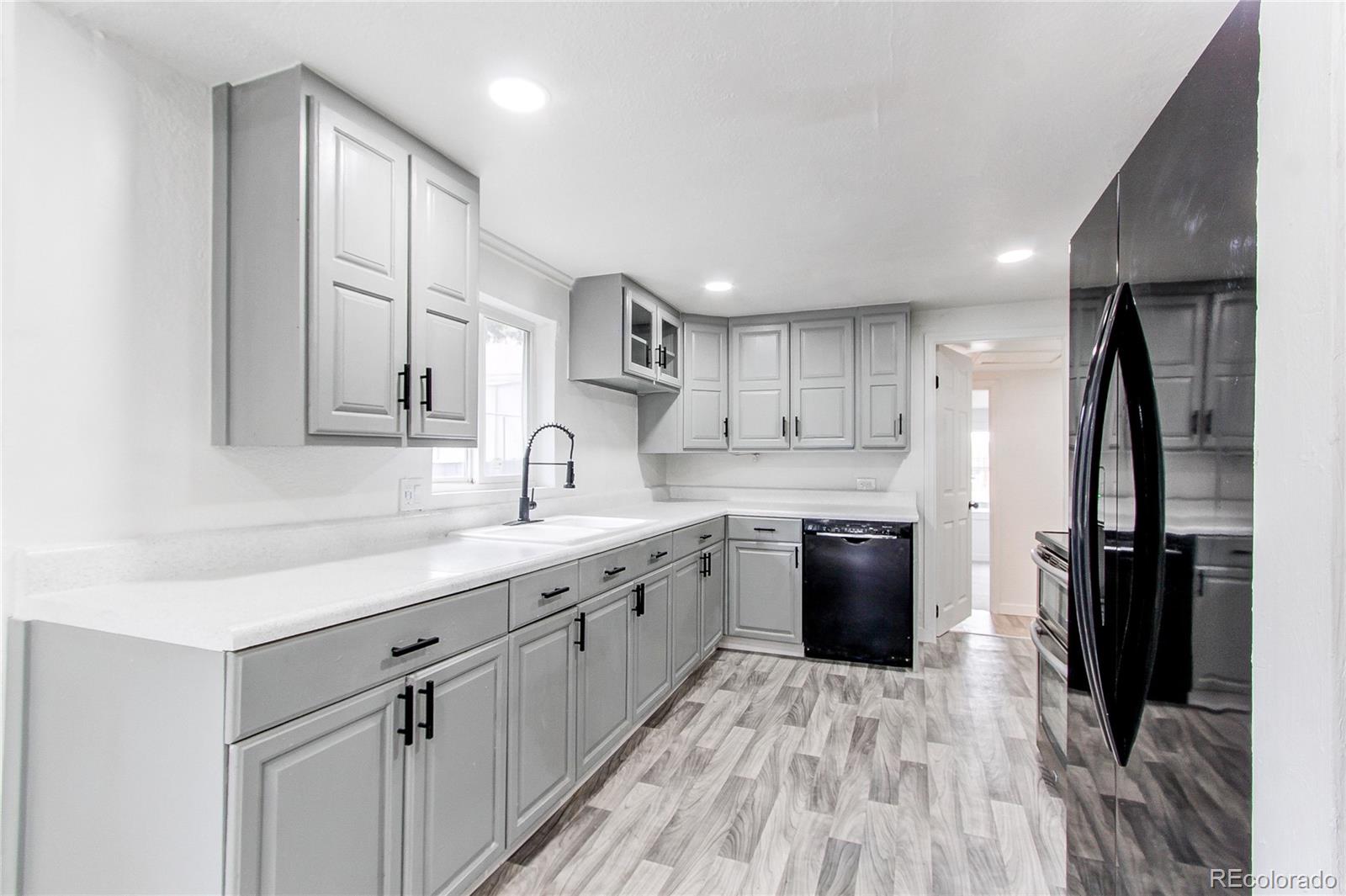 MLS Image #1 for 637  stuart street,denver, Colorado
