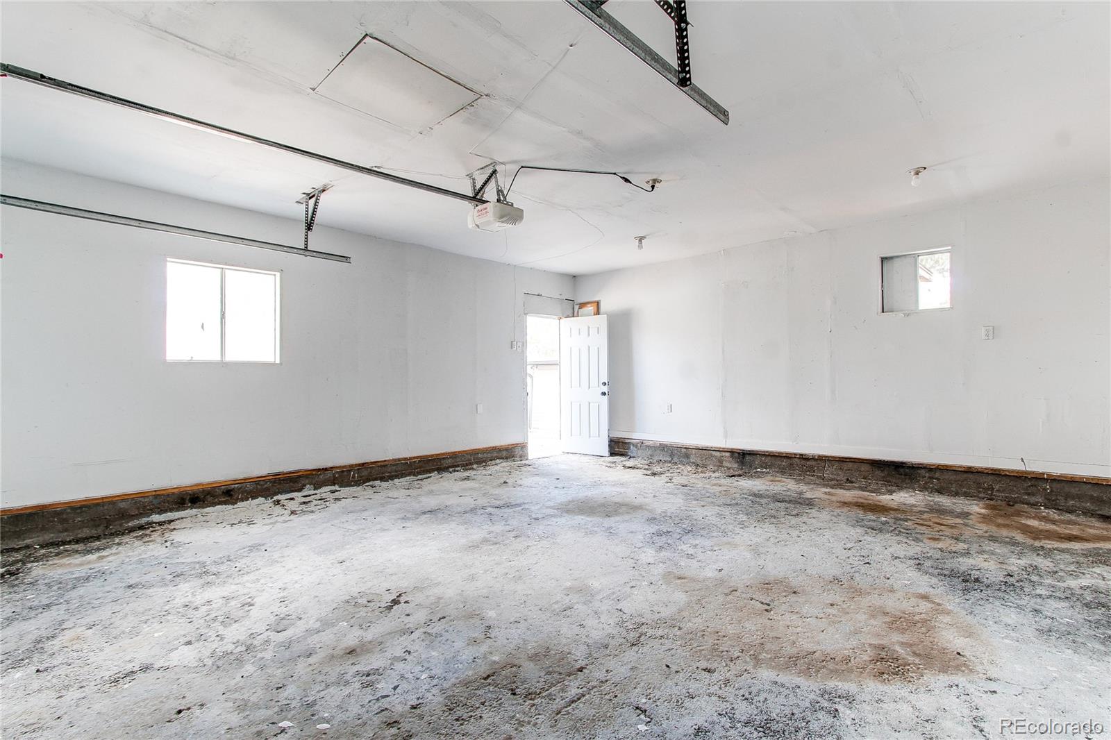 MLS Image #14 for 637  stuart street,denver, Colorado
