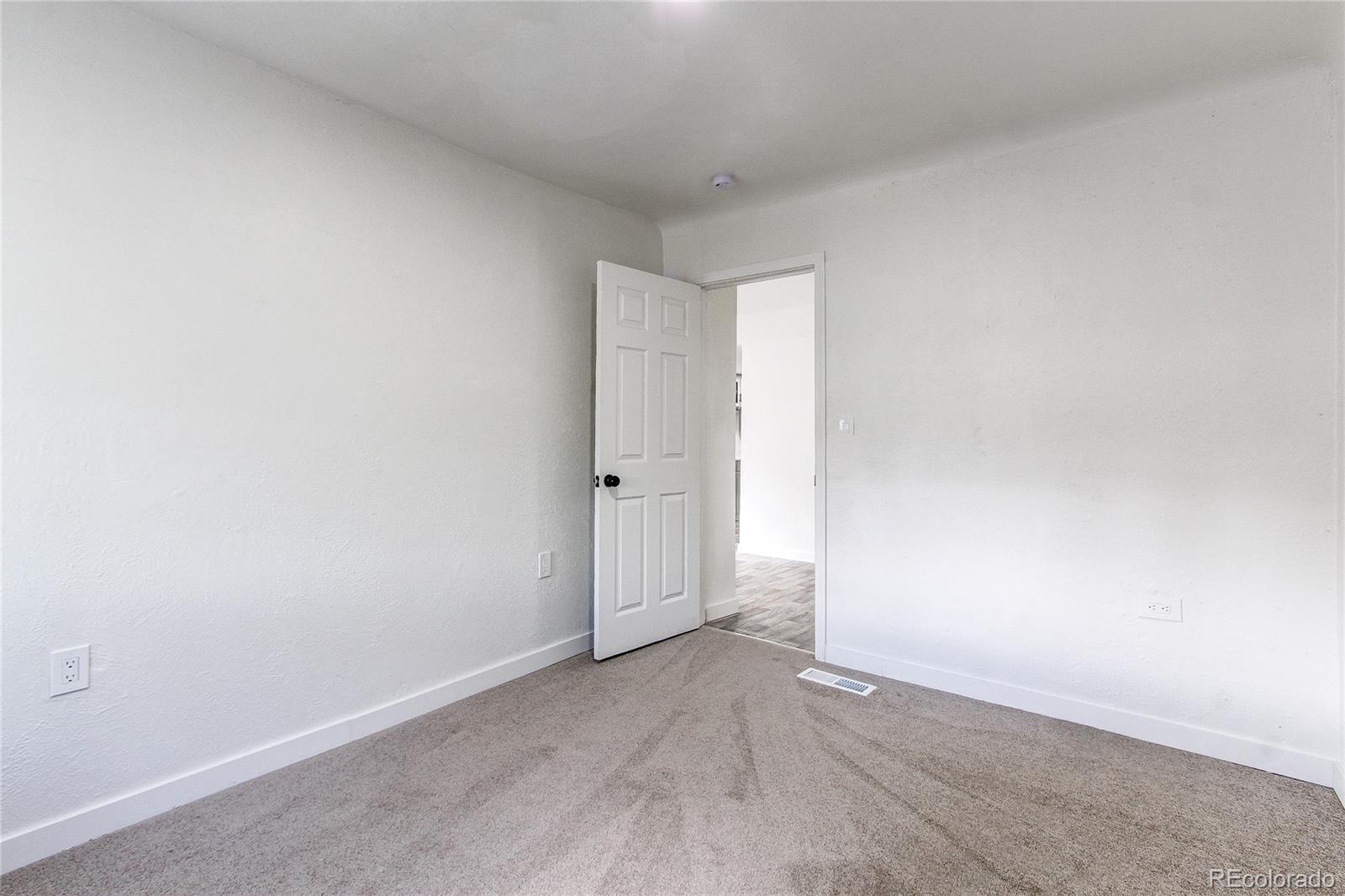 MLS Image #9 for 637  stuart street,denver, Colorado