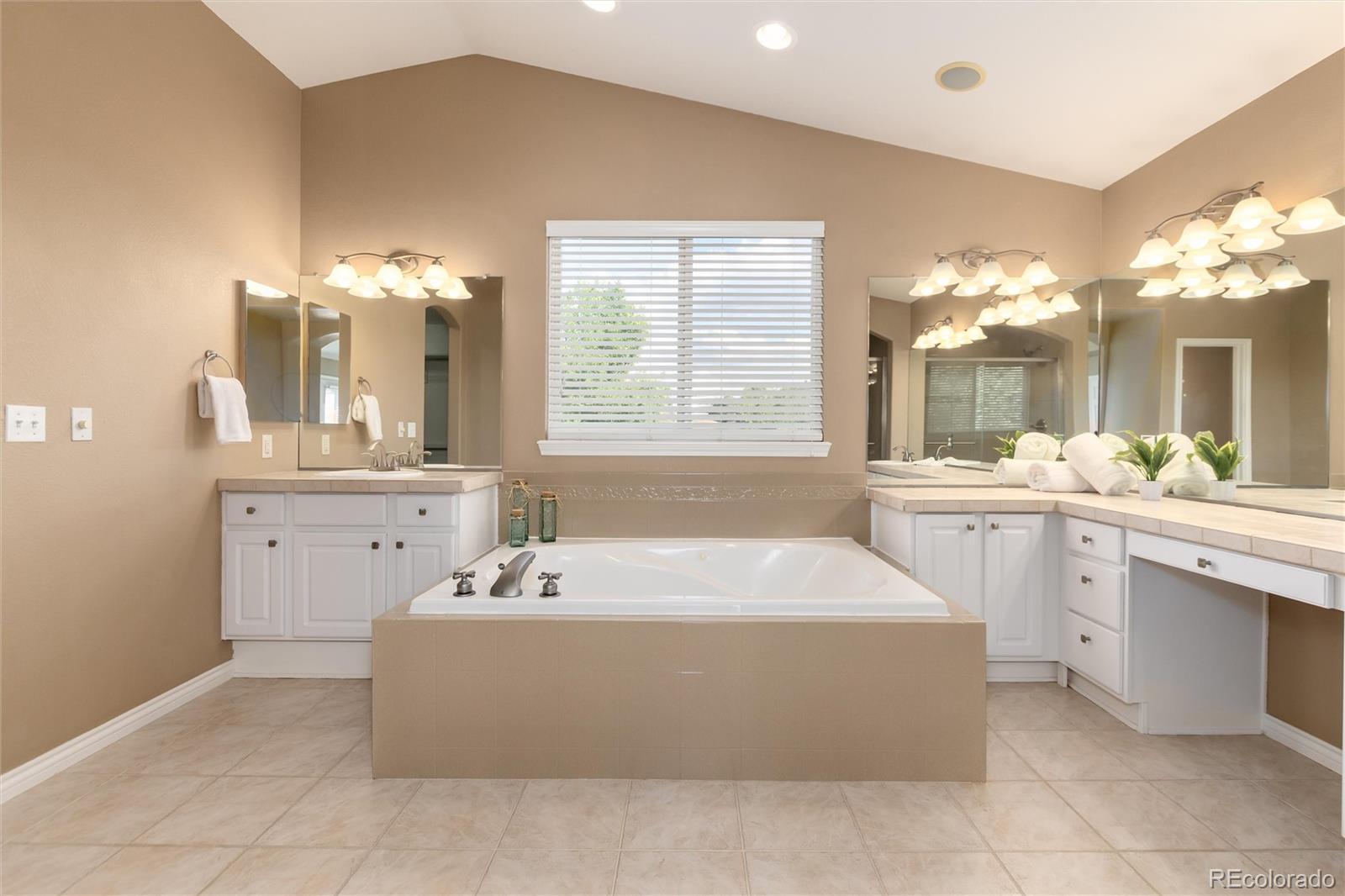 MLS Image #30 for 10296  lauren court,highlands ranch, Colorado
