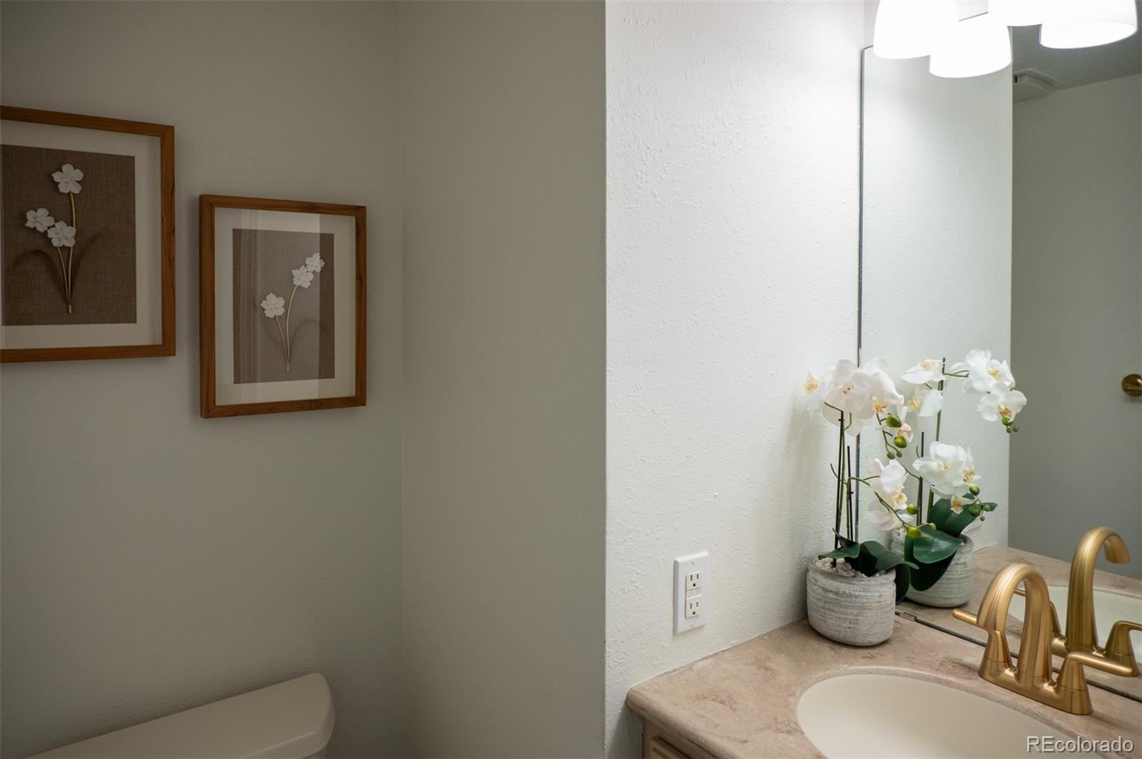 MLS Image #12 for 9021 e amherst drive b,denver, Colorado