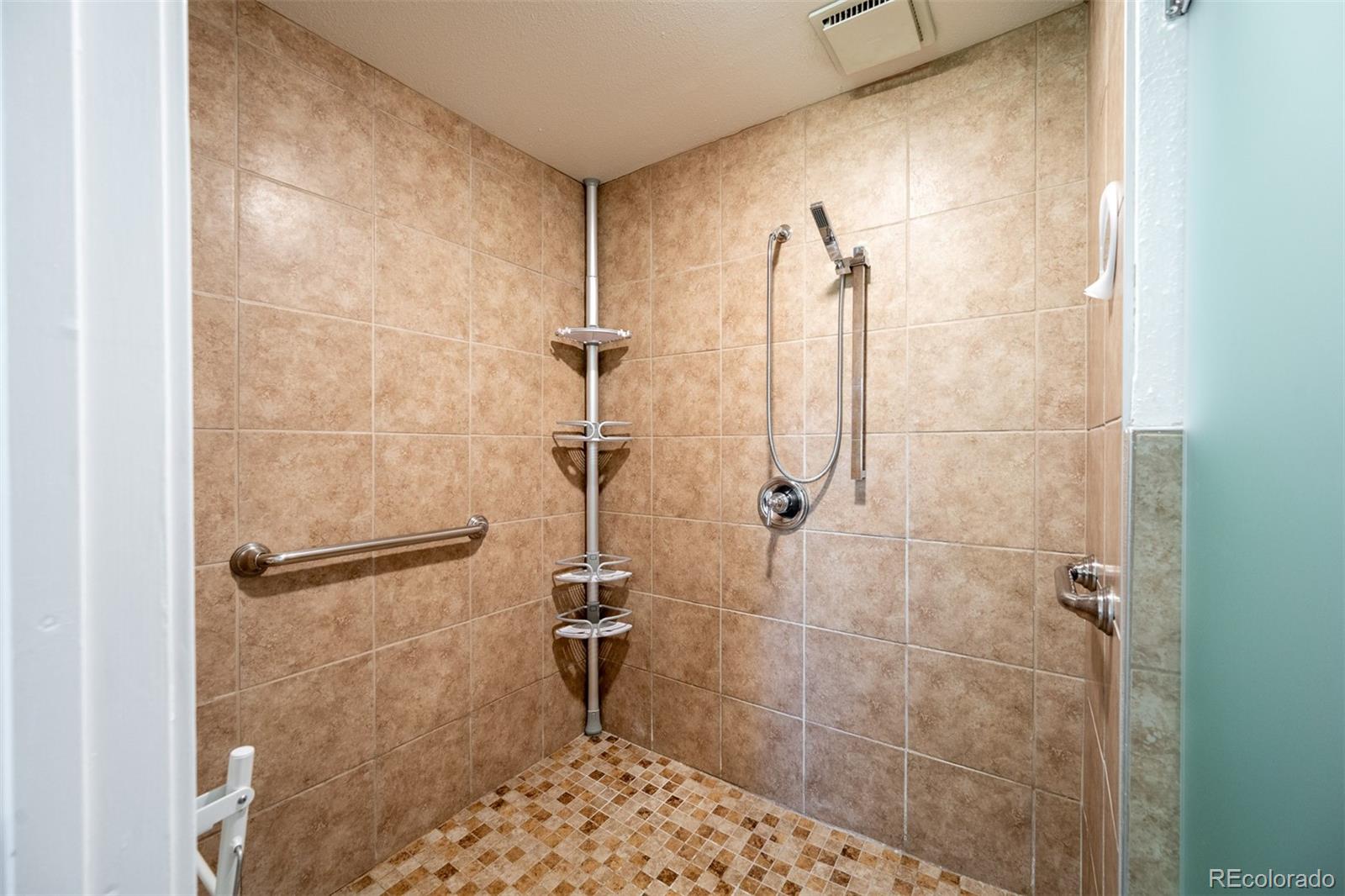 MLS Image #16 for 9021 e amherst drive b,denver, Colorado