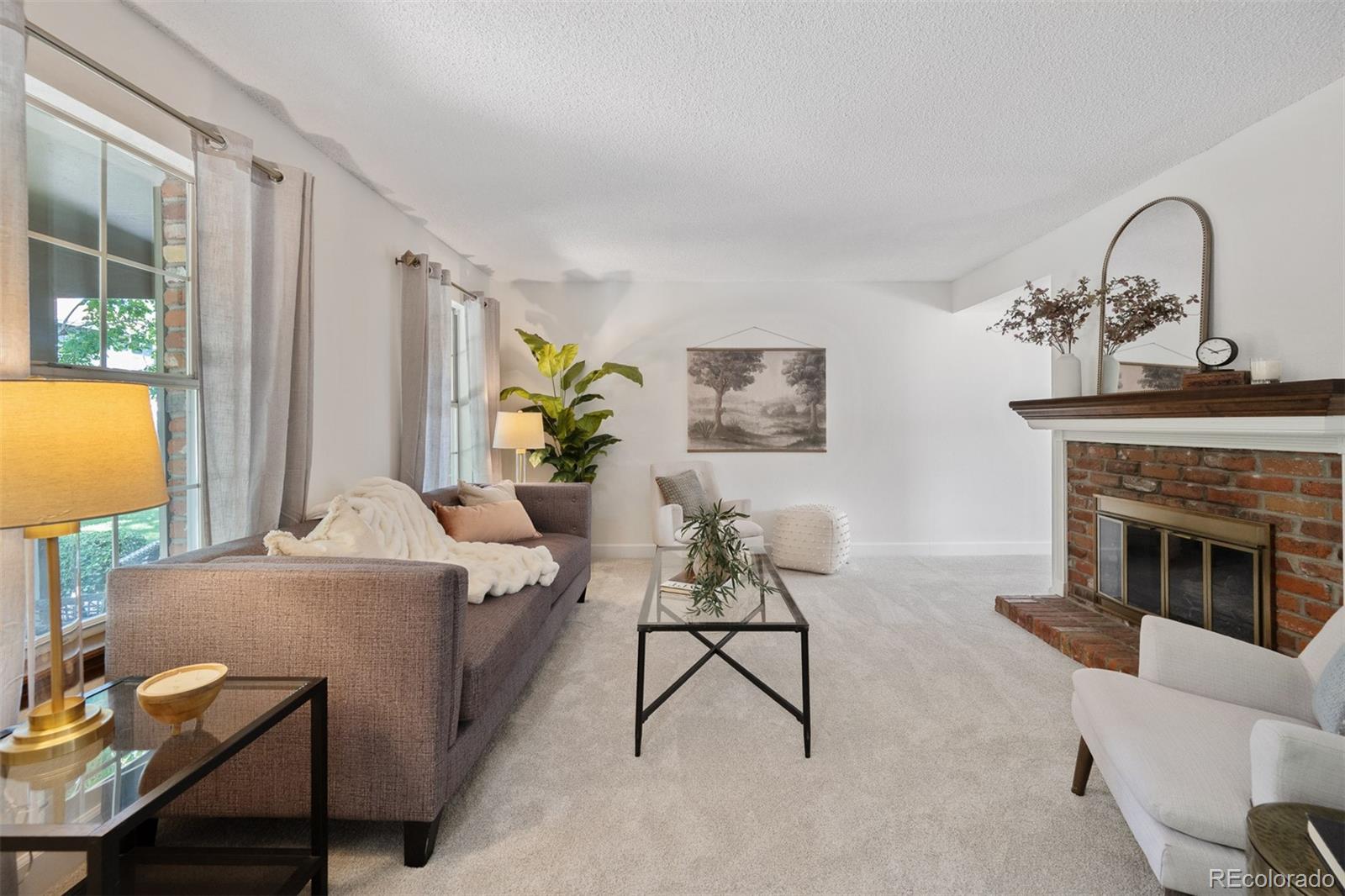 MLS Image #3 for 9021 e amherst drive b,denver, Colorado