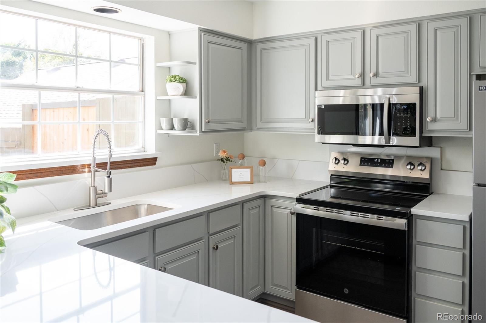 MLS Image #8 for 9021 e amherst drive b,denver, Colorado