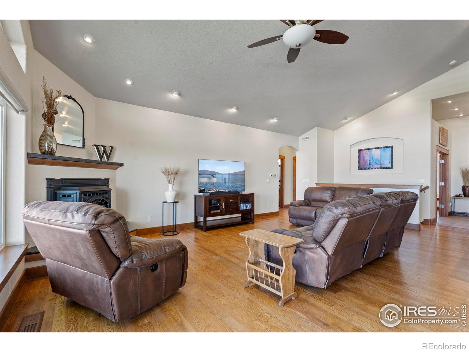 MLS Image #8 for 36775  county road 53 ,eaton, Colorado