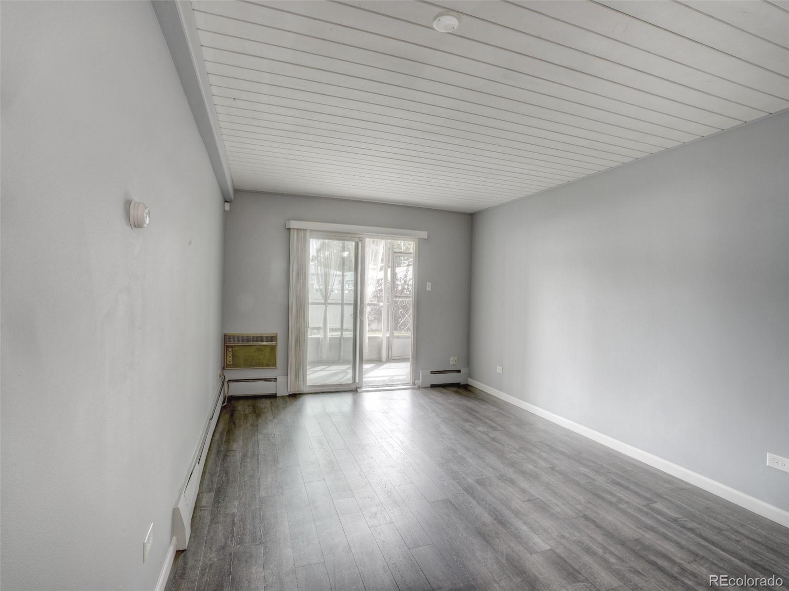MLS Image #13 for 665 s clinton street 14a,denver, Colorado