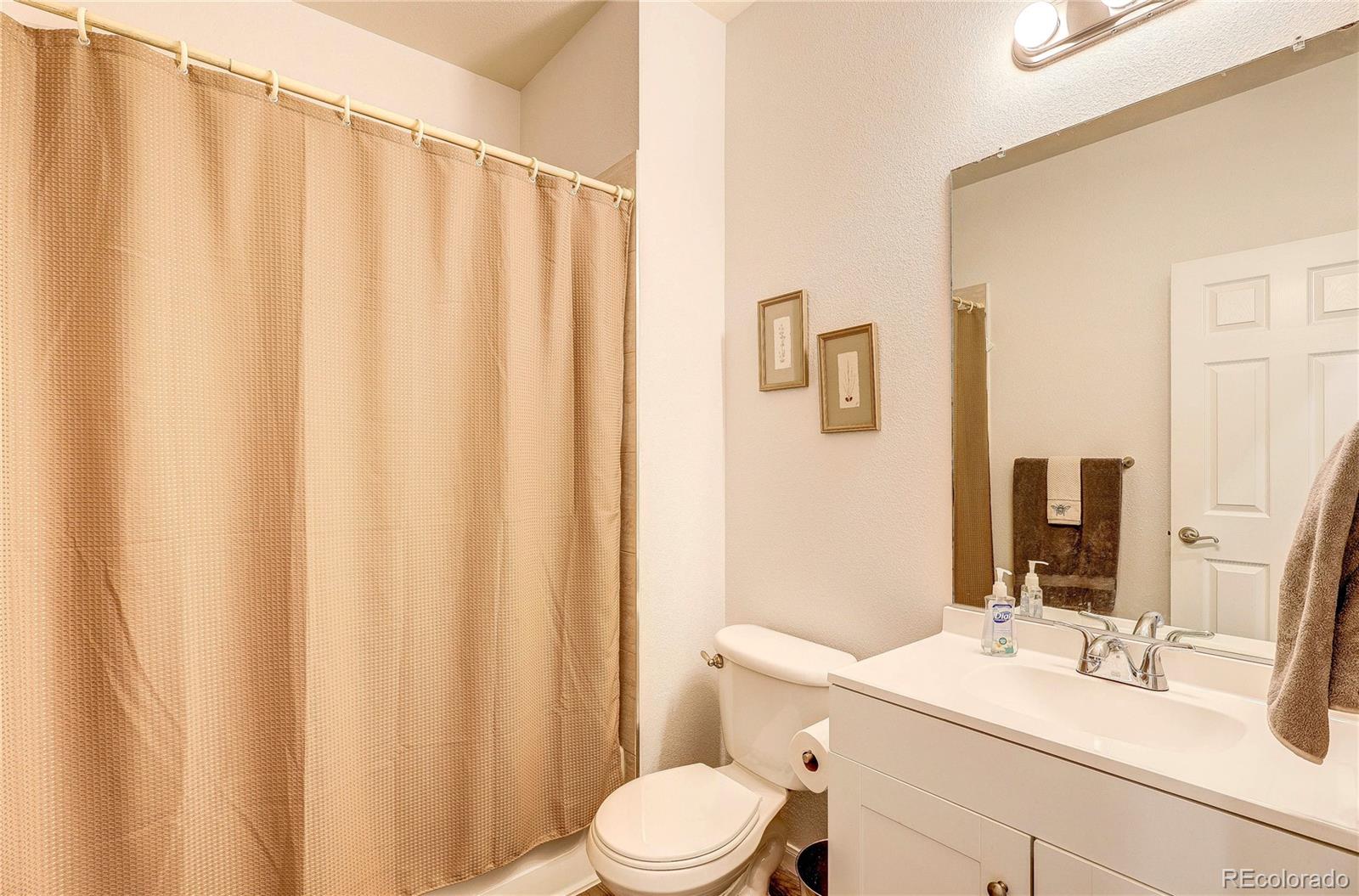 MLS Image #18 for 650  elizabeth street circle,dacono, Colorado