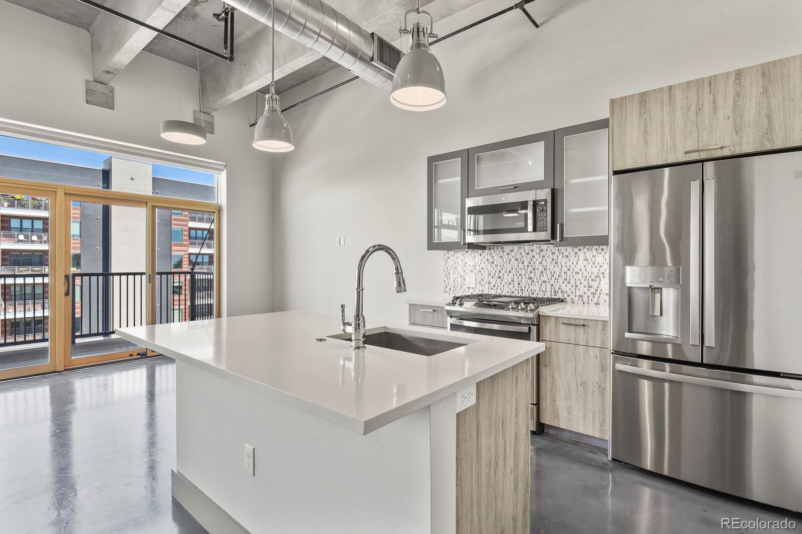 MLS Image #3 for 415 e pikes peak avenue 405,colorado springs, Colorado