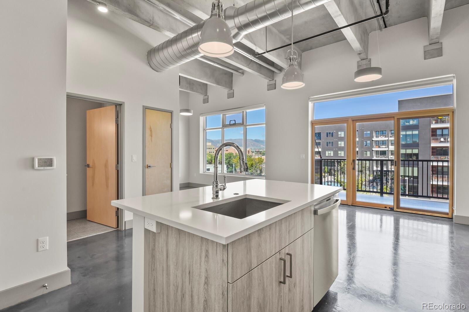 MLS Image #4 for 415 e pikes peak avenue 405,colorado springs, Colorado