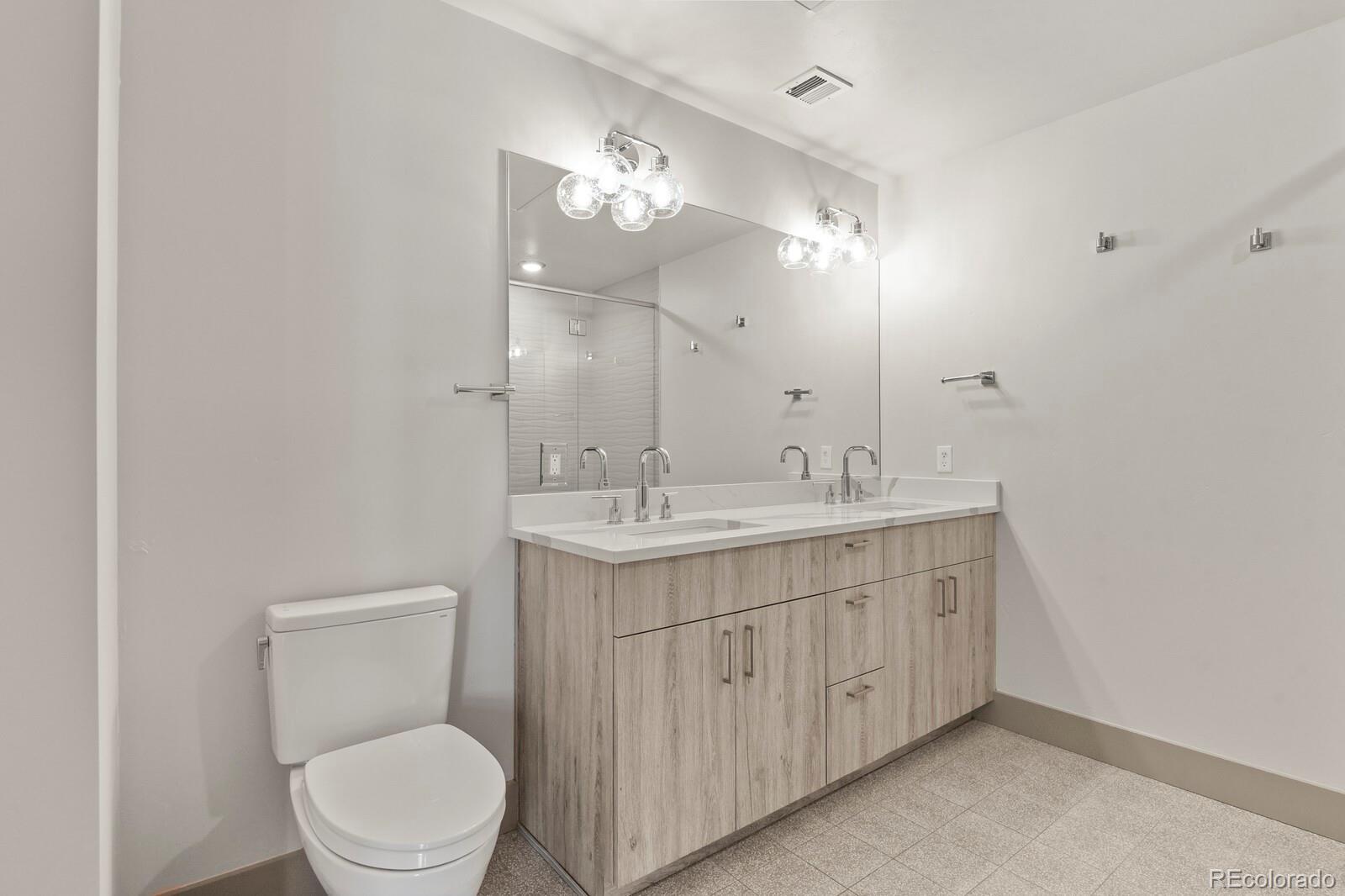 MLS Image #8 for 415 e pikes peak avenue 405,colorado springs, Colorado