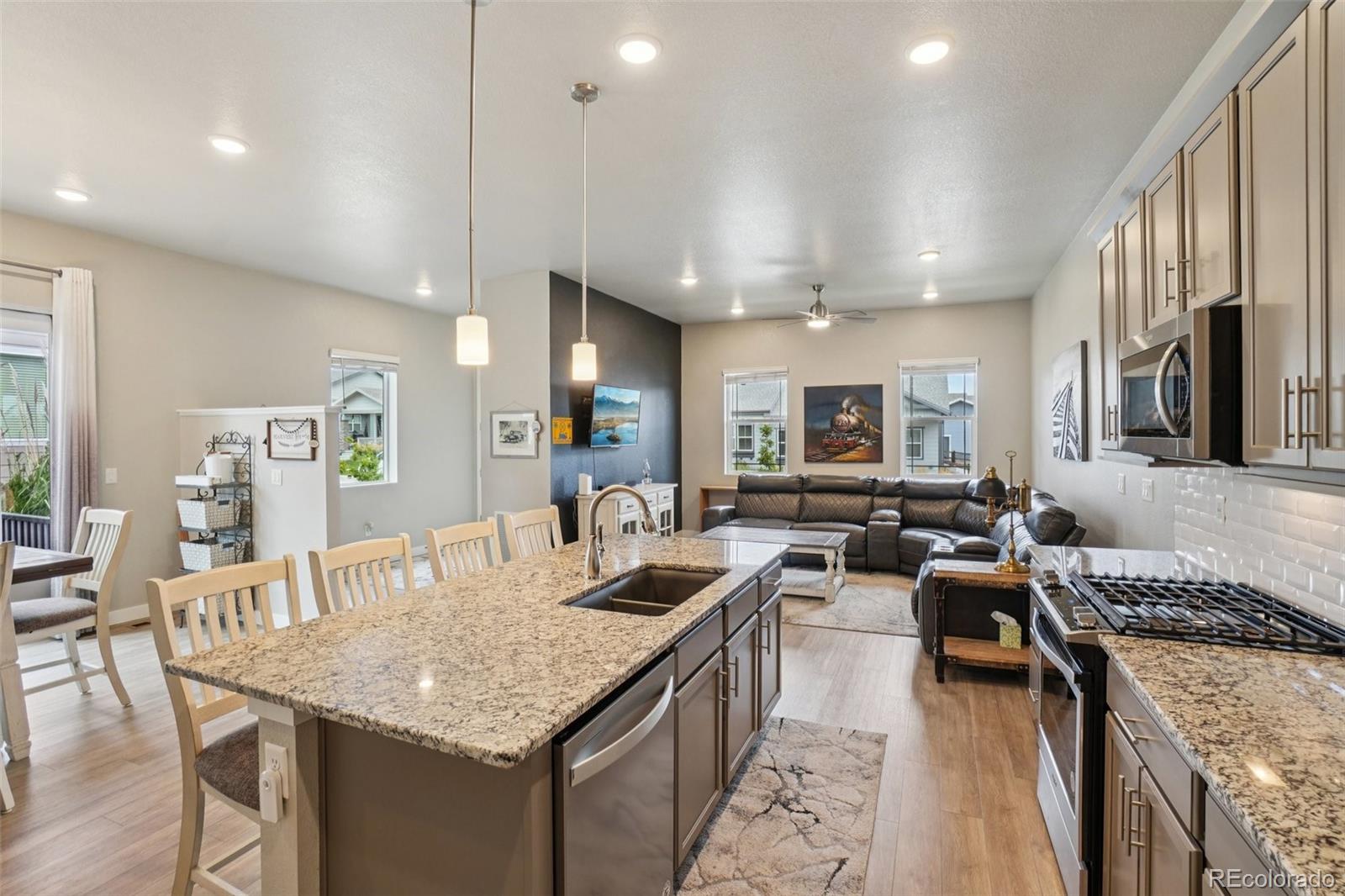 MLS Image #3 for 12541  lake view street,firestone, Colorado