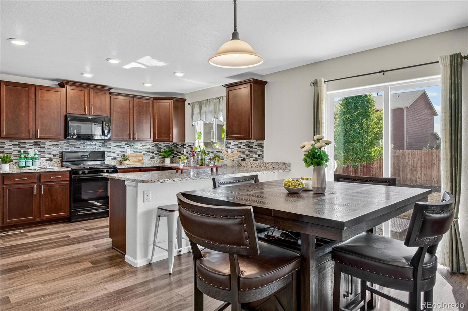 MLS Image #5 for 47322  iris avenue,bennett, Colorado