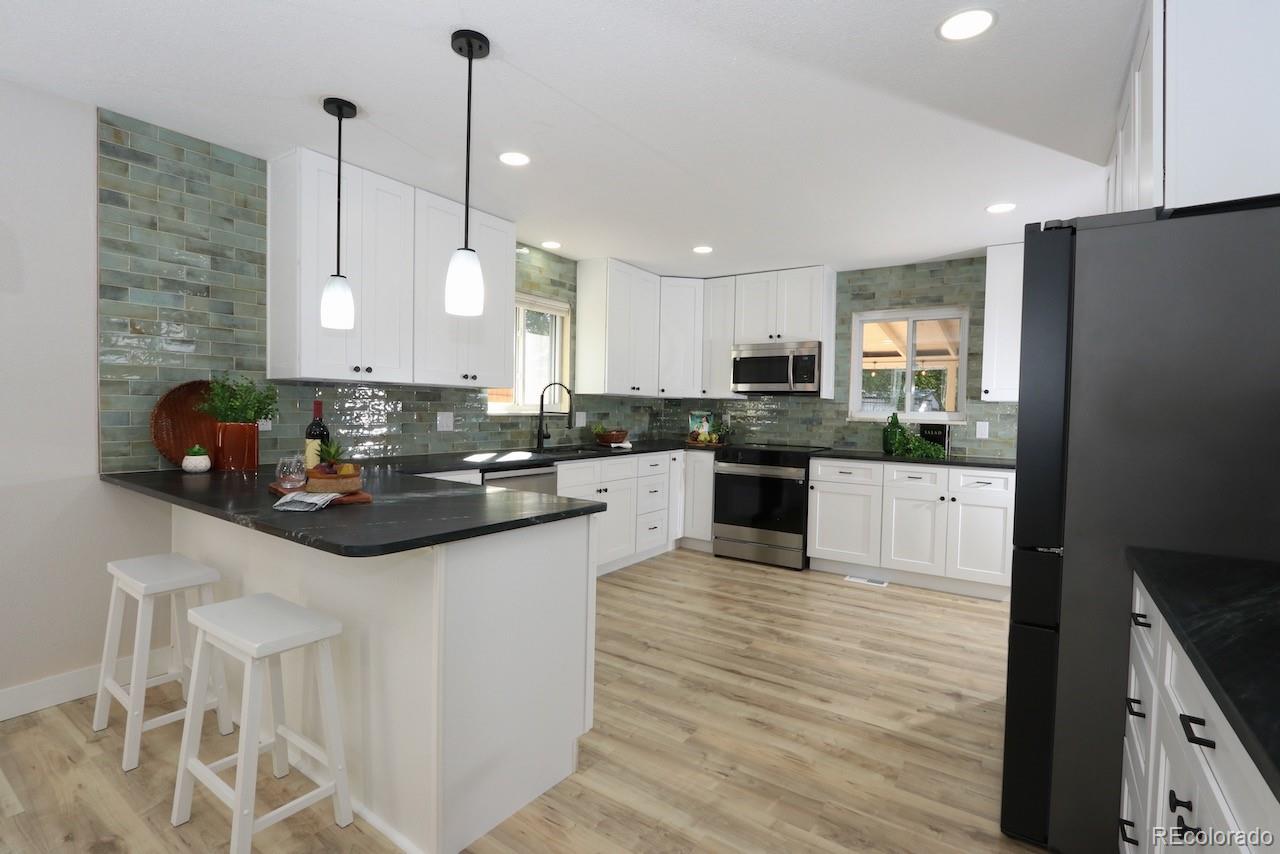 MLS Image #10 for 3395  locust street,denver, Colorado