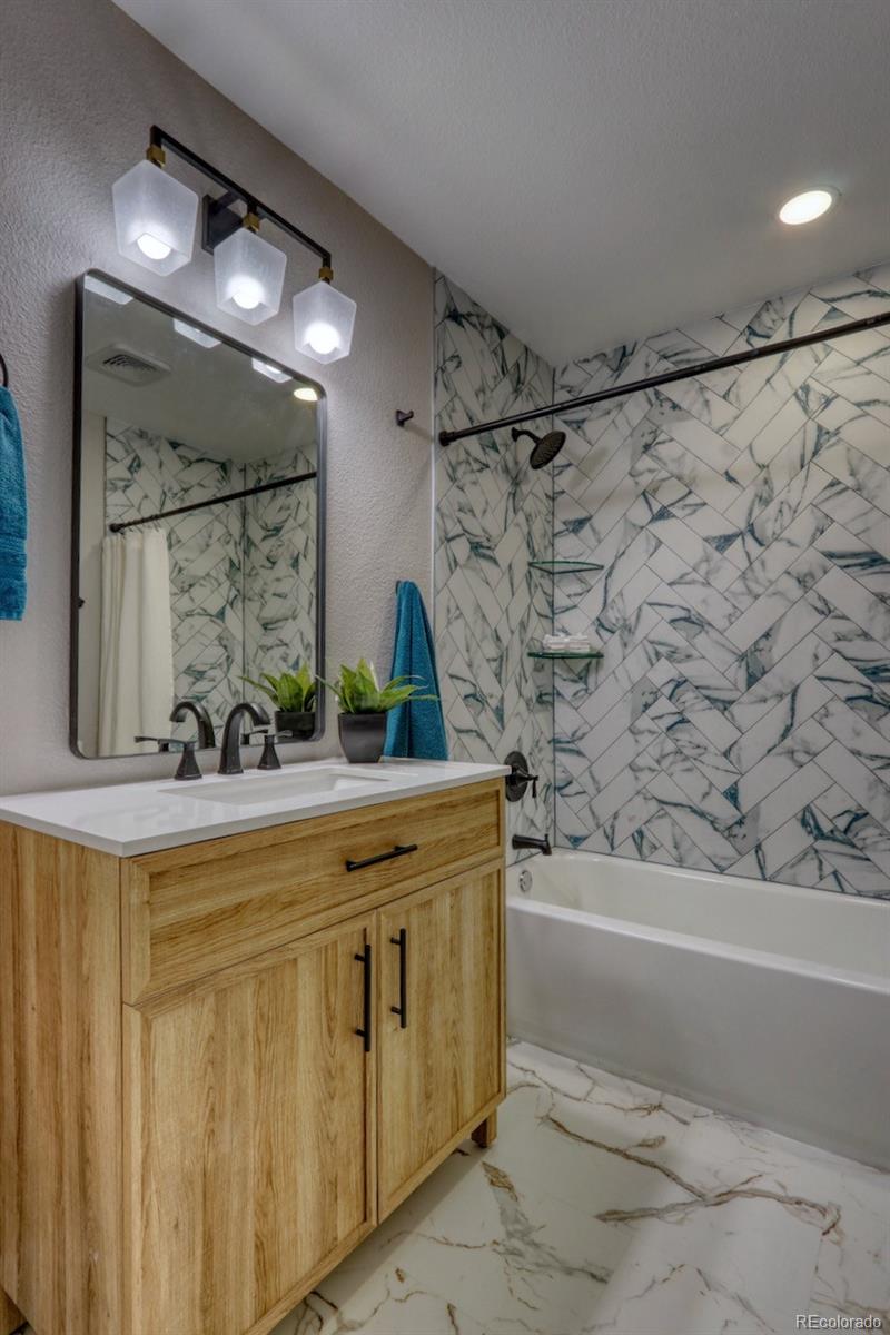 MLS Image #17 for 3395  locust street,denver, Colorado