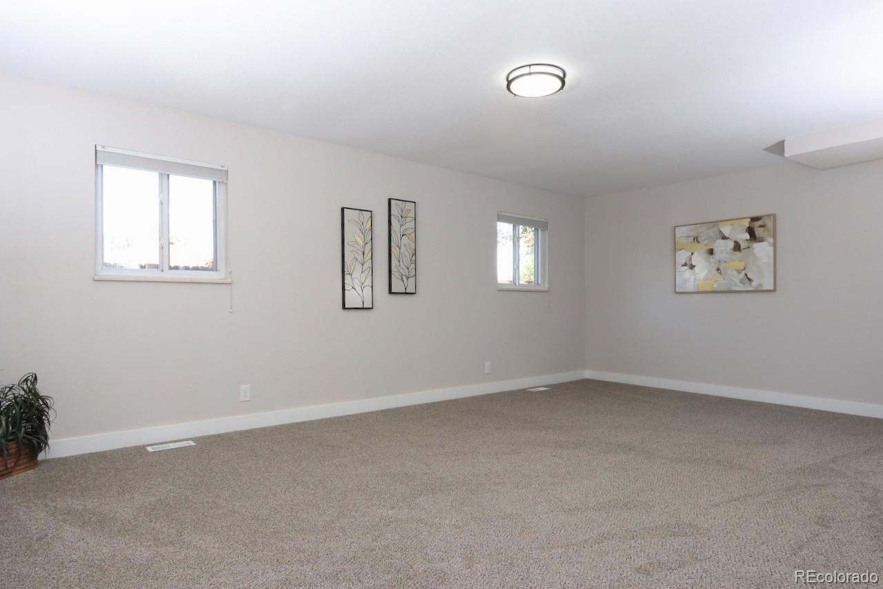 MLS Image #22 for 3395  locust street,denver, Colorado