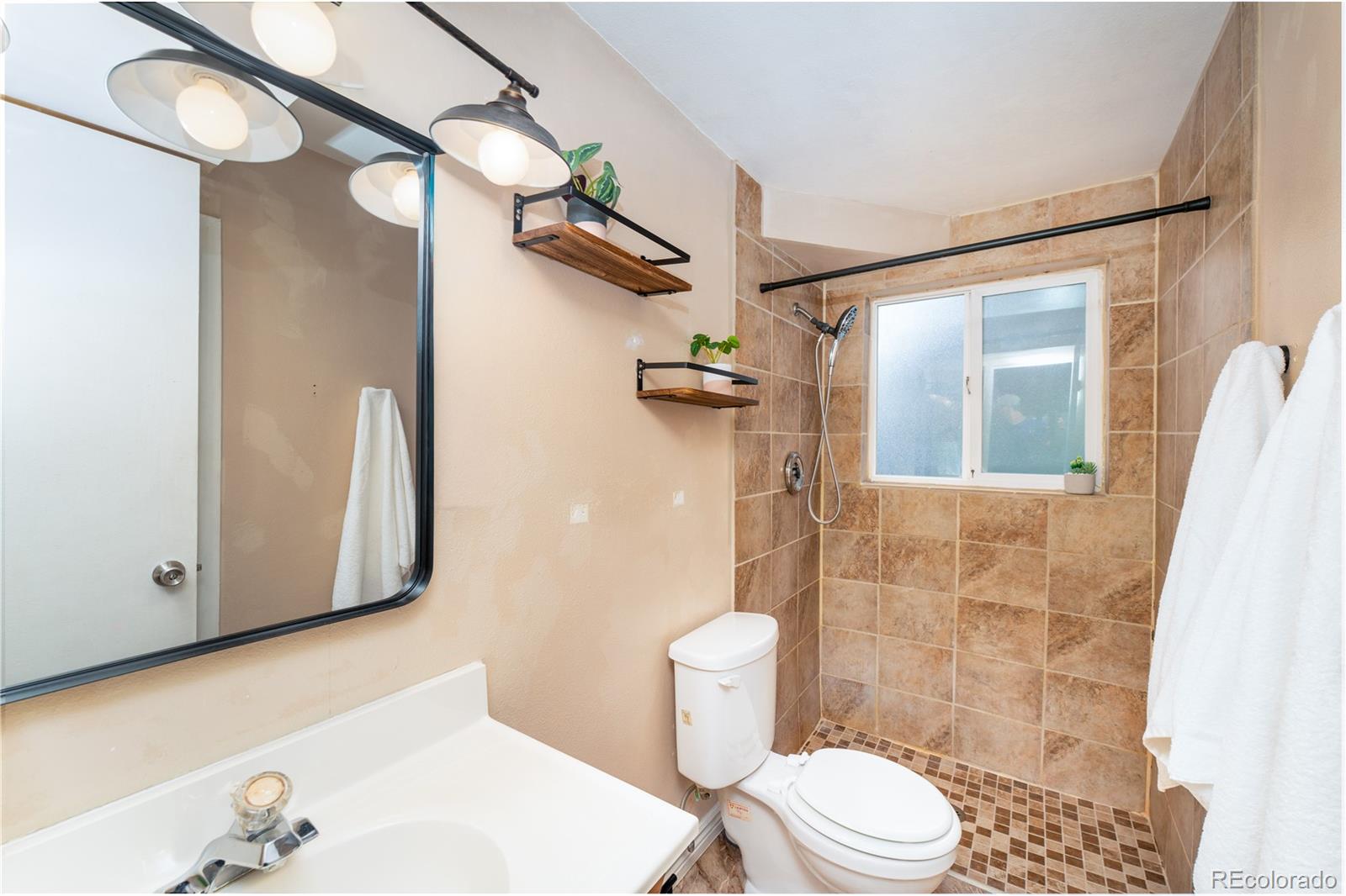 MLS Image #14 for 648  syracuse street,colorado springs, Colorado