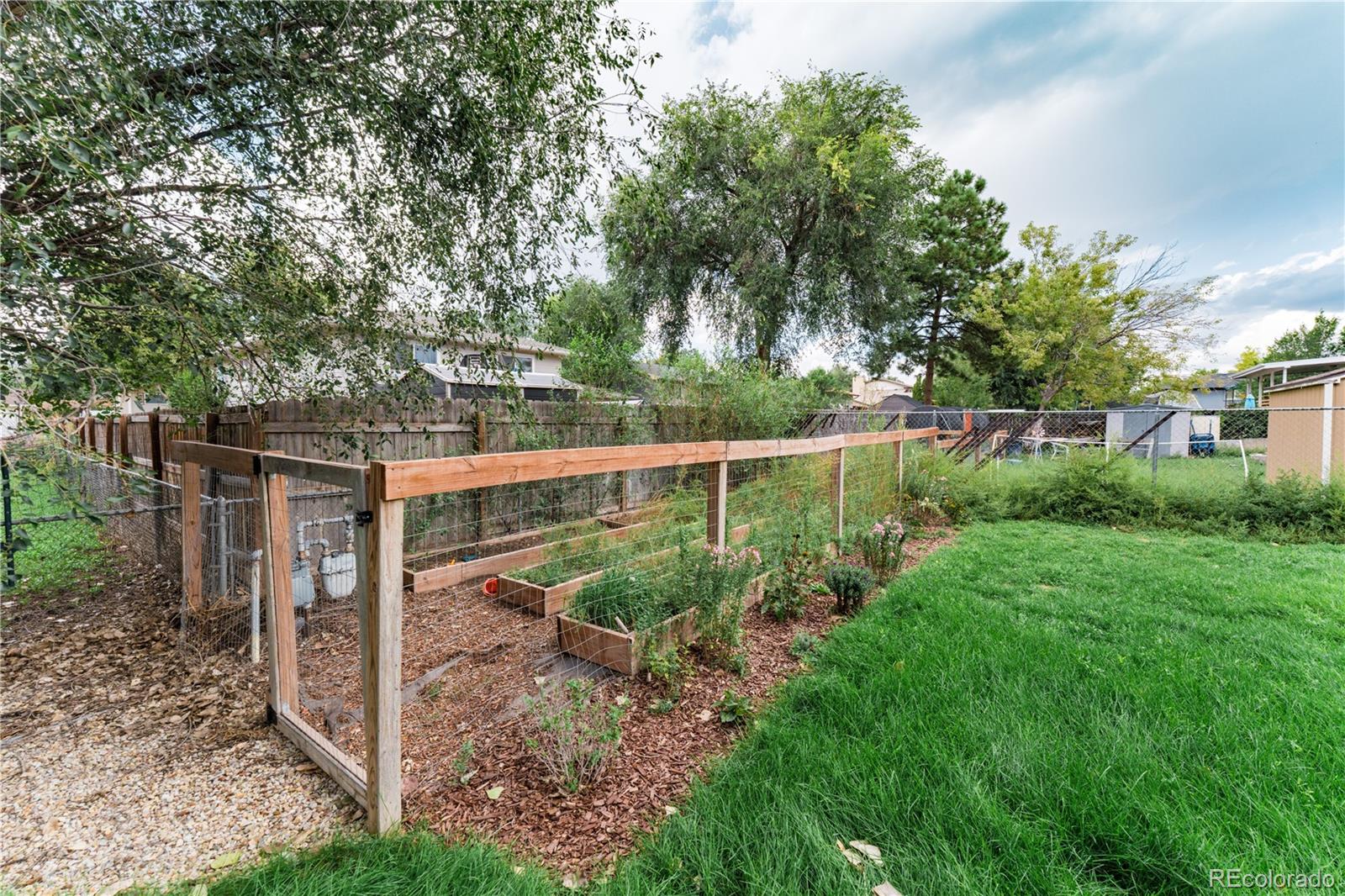 MLS Image #22 for 648  syracuse street,colorado springs, Colorado