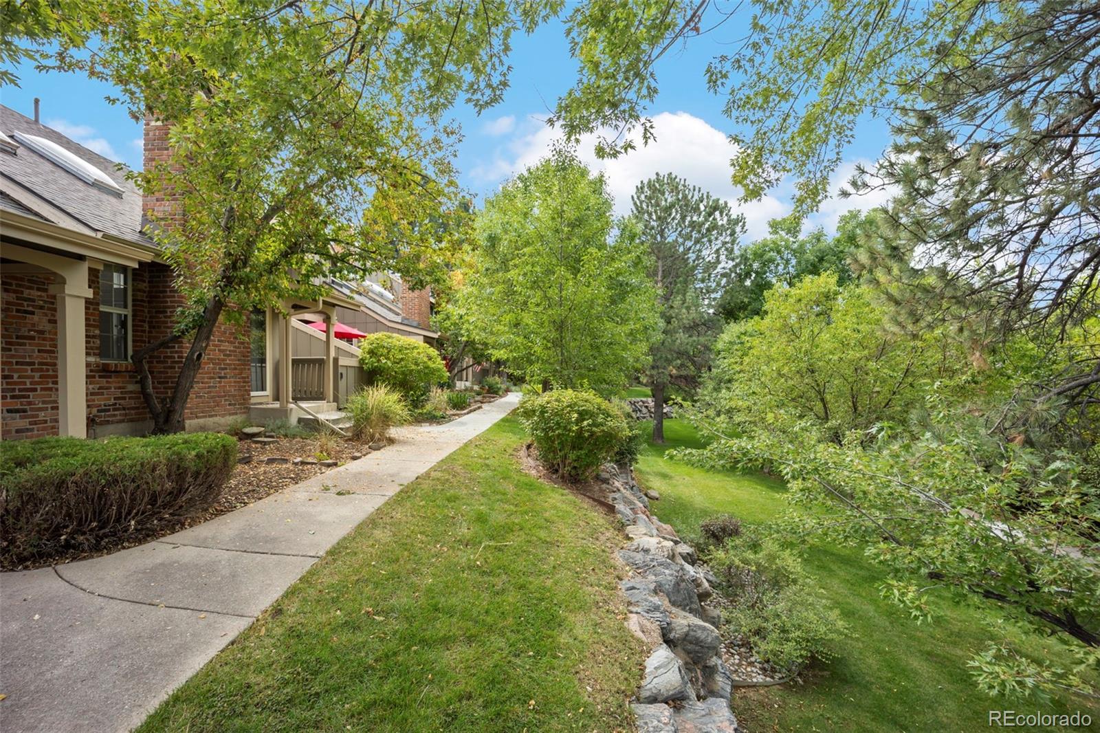 MLS Image #2 for 7707 s curtice way,littleton, Colorado