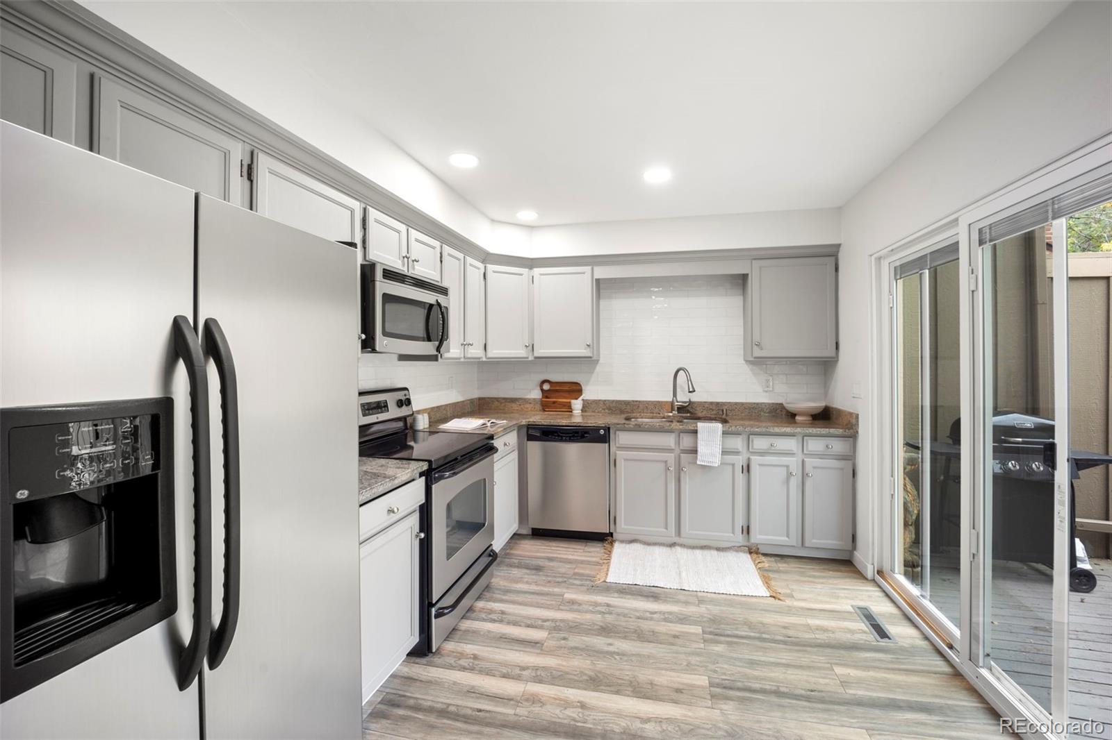 MLS Image #9 for 7707 s curtice way,littleton, Colorado