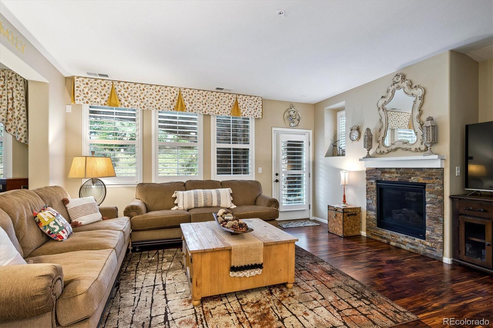 MLS Image #4 for 9518  loggia street a,highlands ranch, Colorado