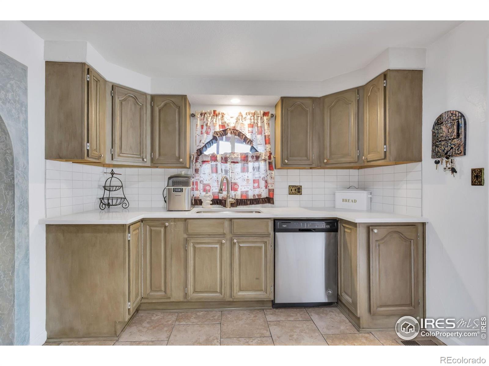 MLS Image #8 for 205  abeyta street,frederick, Colorado