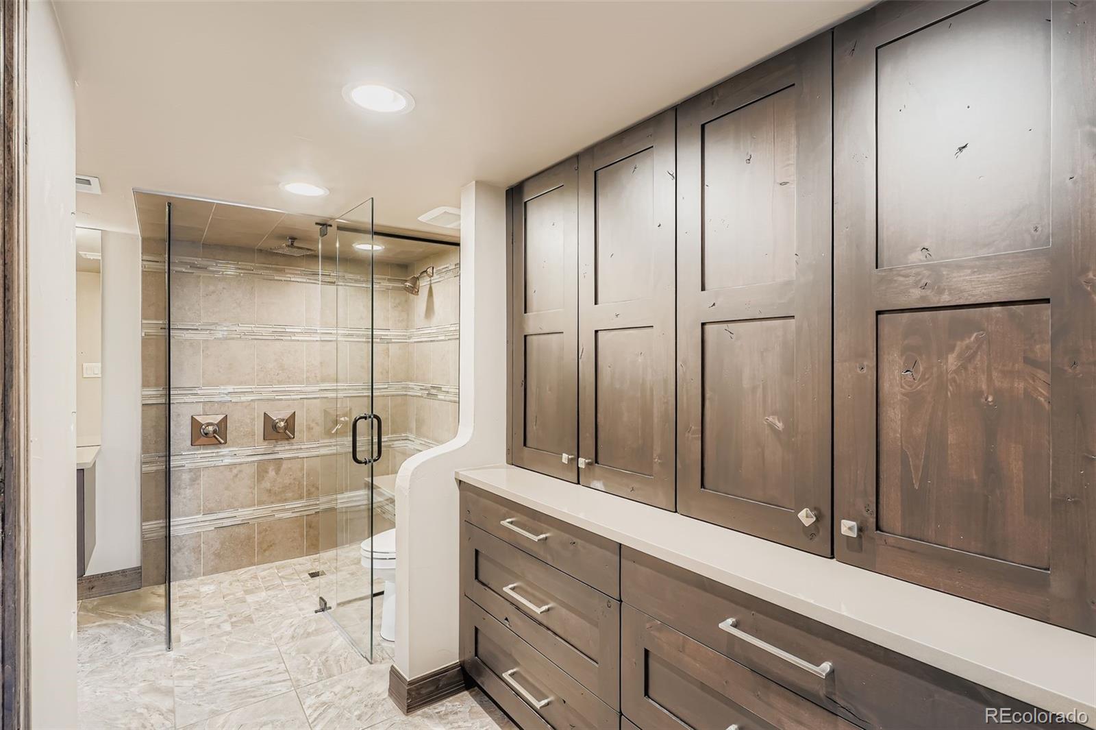 MLS Image #15 for 4605 s yosemite street 304,denver, Colorado