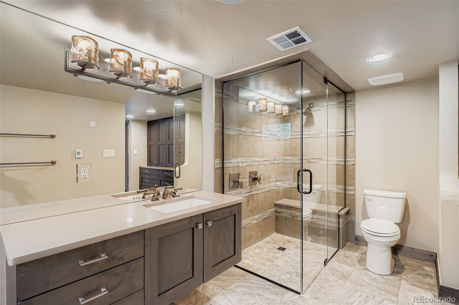 MLS Image #17 for 4605 s yosemite street 304,denver, Colorado