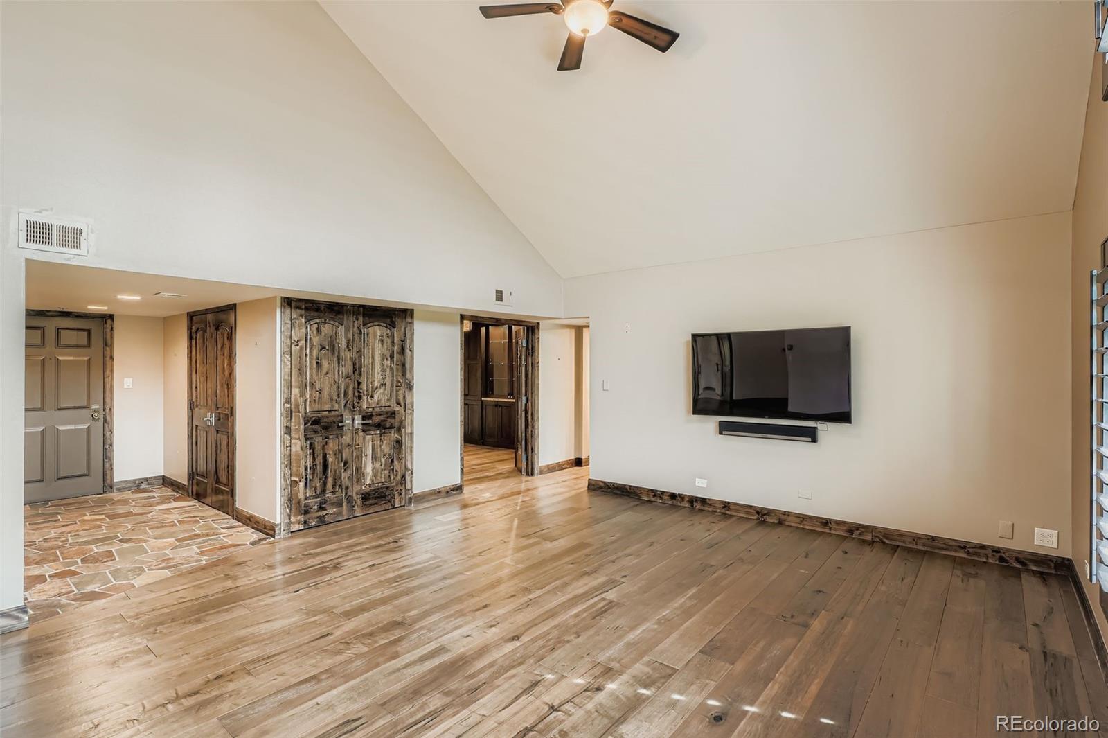 MLS Image #4 for 4605 s yosemite street 304,denver, Colorado