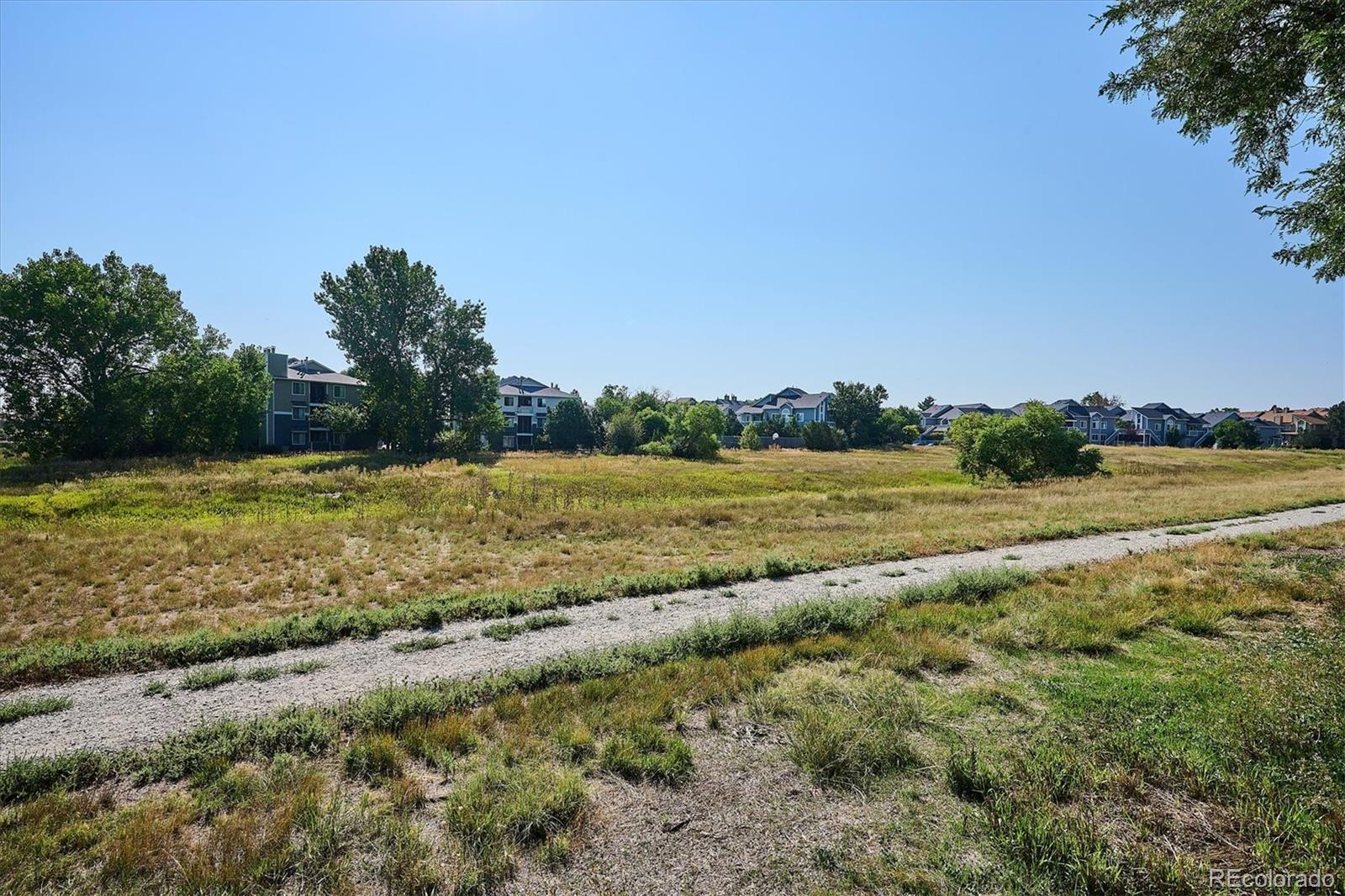 MLS Image #23 for 1006 s waco way,aurora, Colorado
