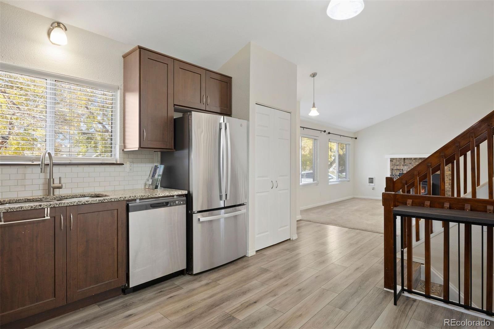 MLS Image #3 for 1006 s waco way,aurora, Colorado