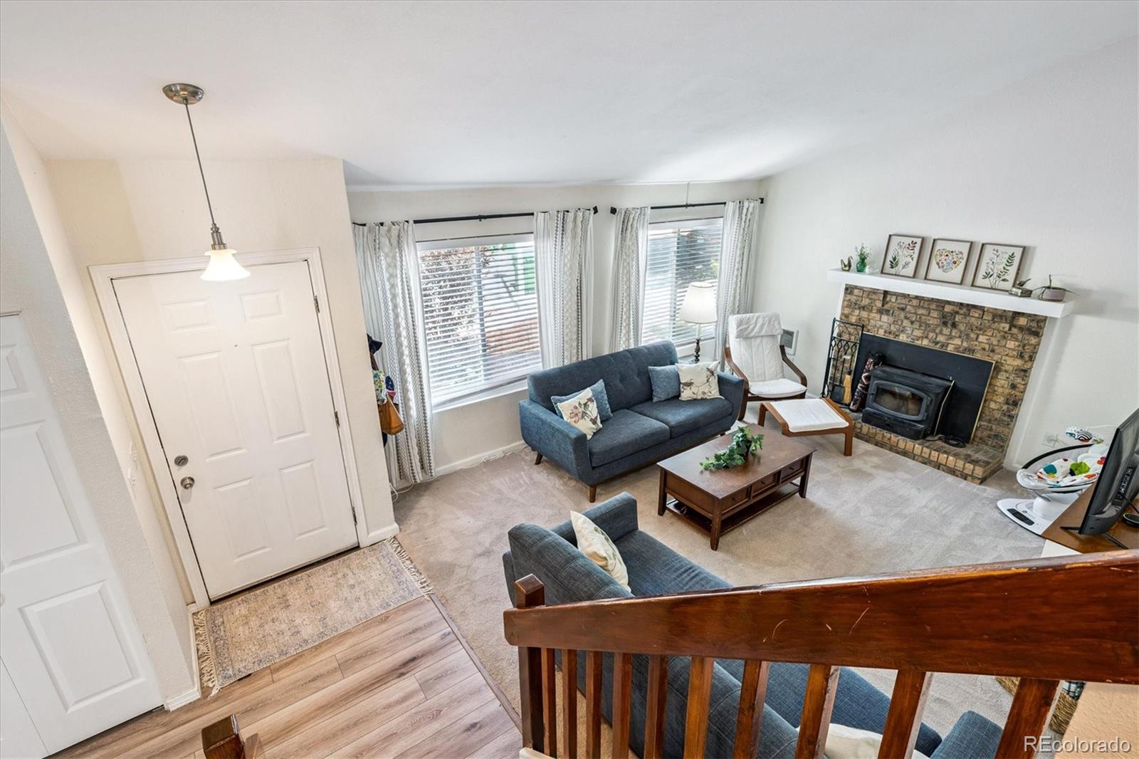 MLS Image #7 for 1006 s waco way,aurora, Colorado