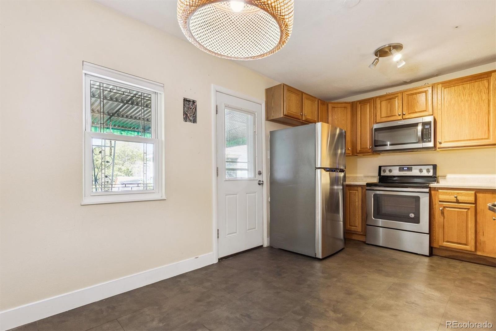 MLS Image #19 for 321  stuart street,denver, Colorado