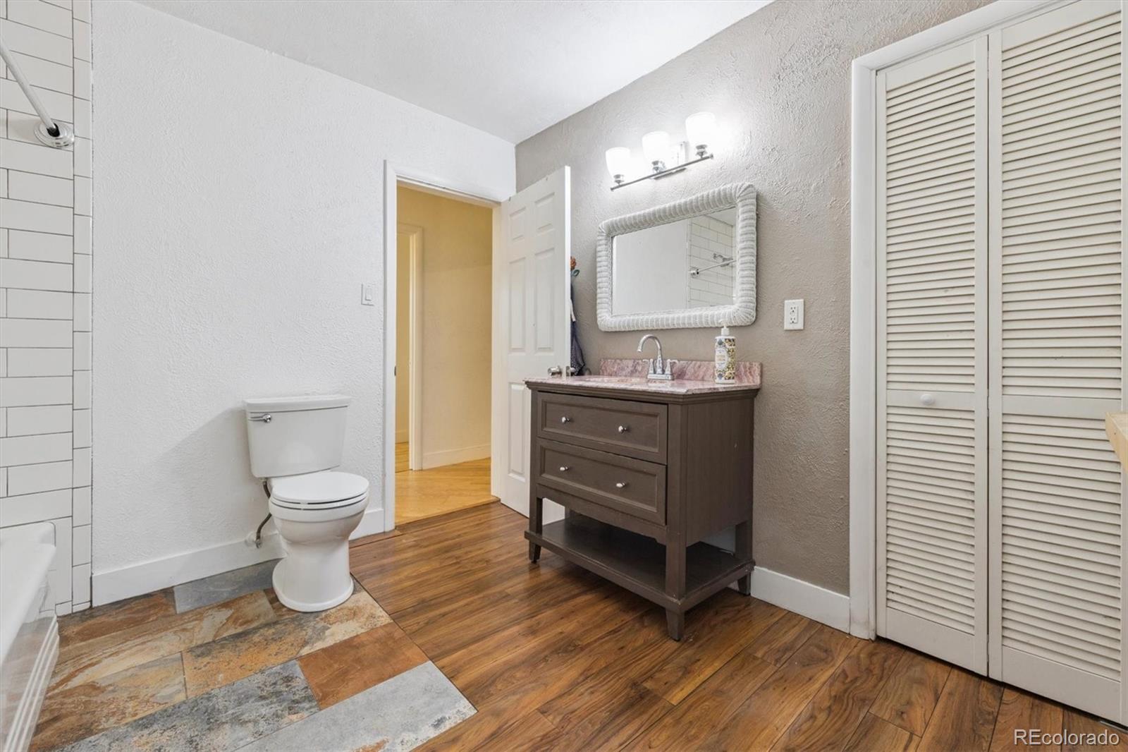 MLS Image #21 for 321  stuart street,denver, Colorado