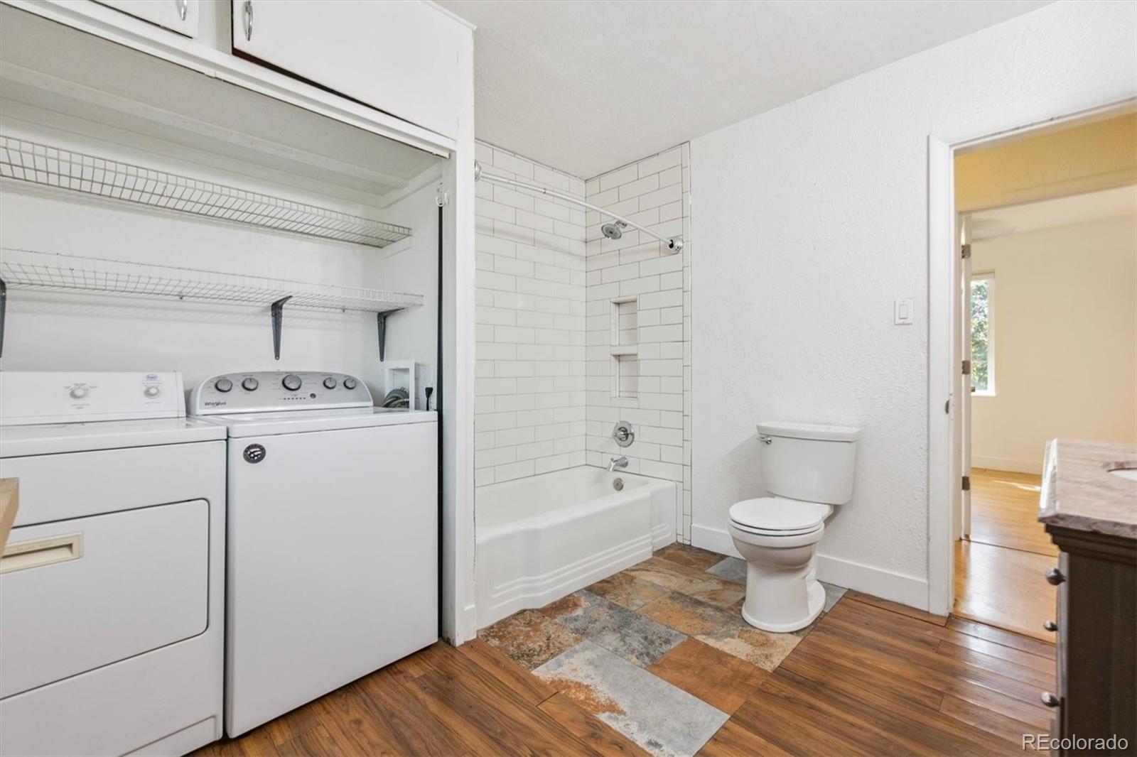 MLS Image #22 for 321  stuart street,denver, Colorado