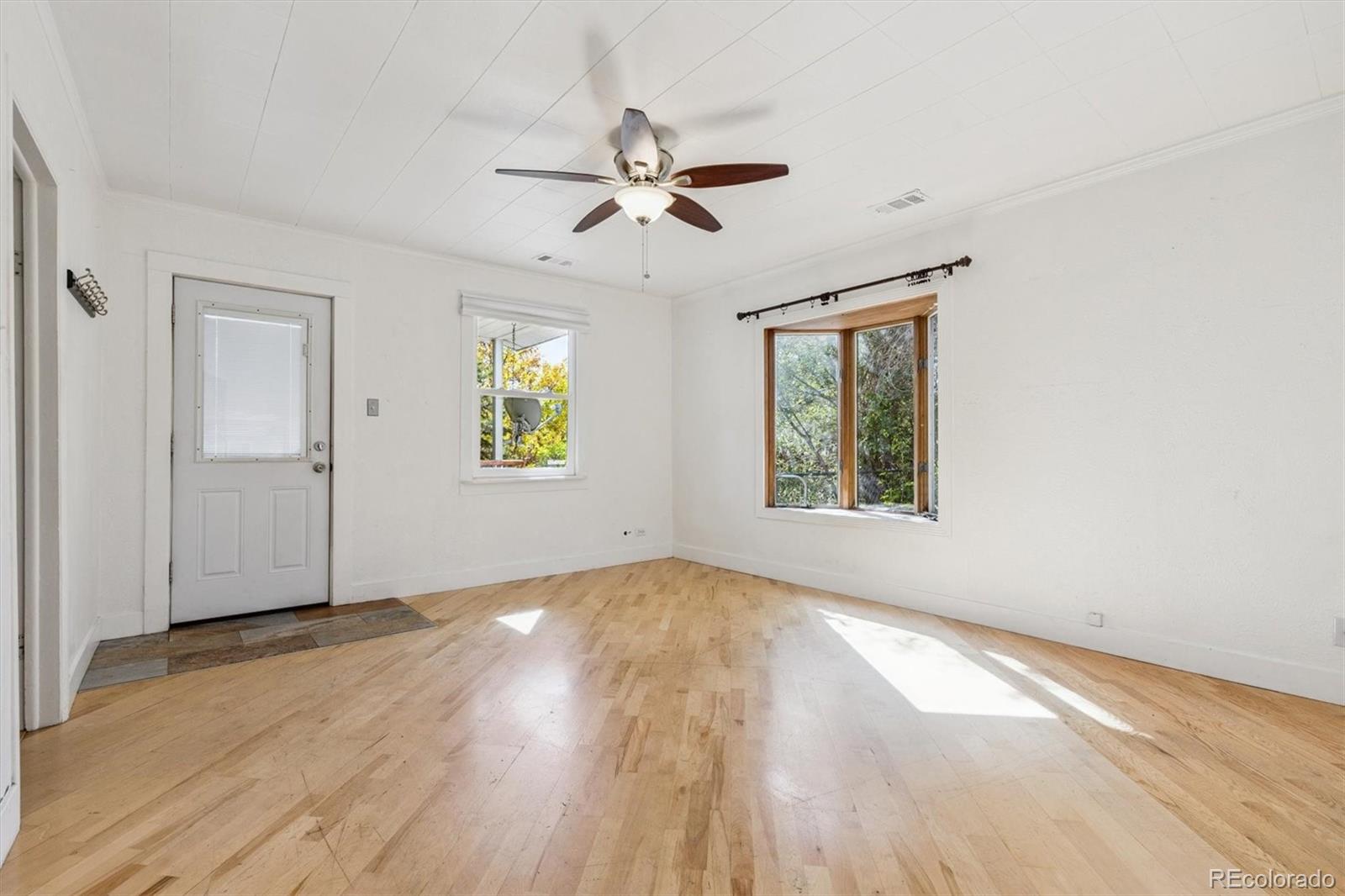 MLS Image #8 for 321  stuart street,denver, Colorado