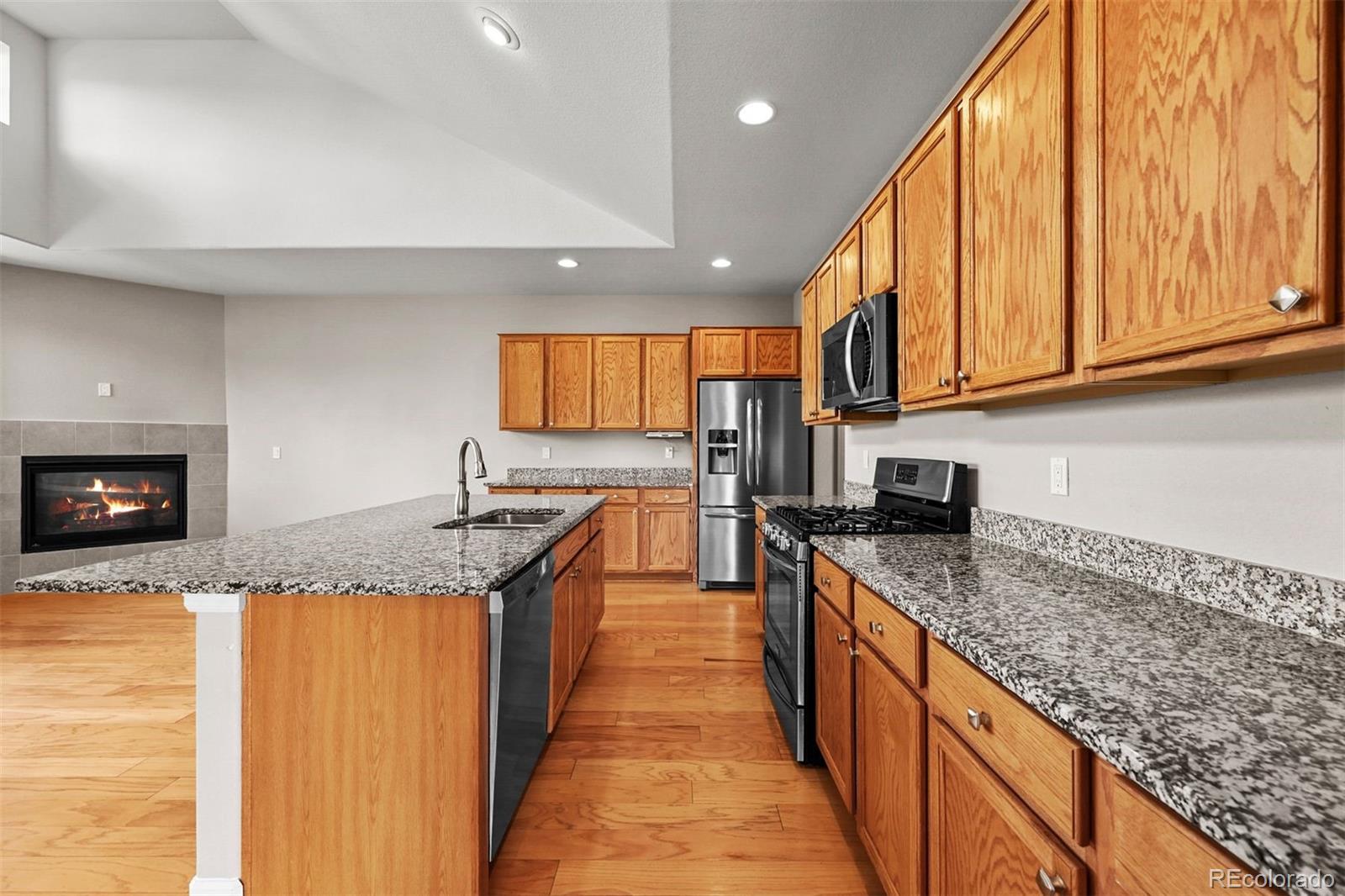 MLS Image #13 for 1354  promontory bluff view,colorado springs, Colorado
