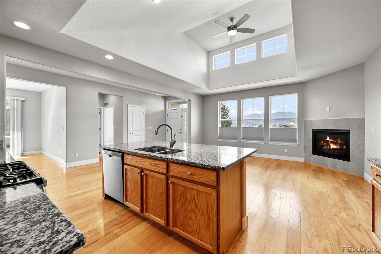 MLS Image #14 for 1354  promontory bluff view,colorado springs, Colorado