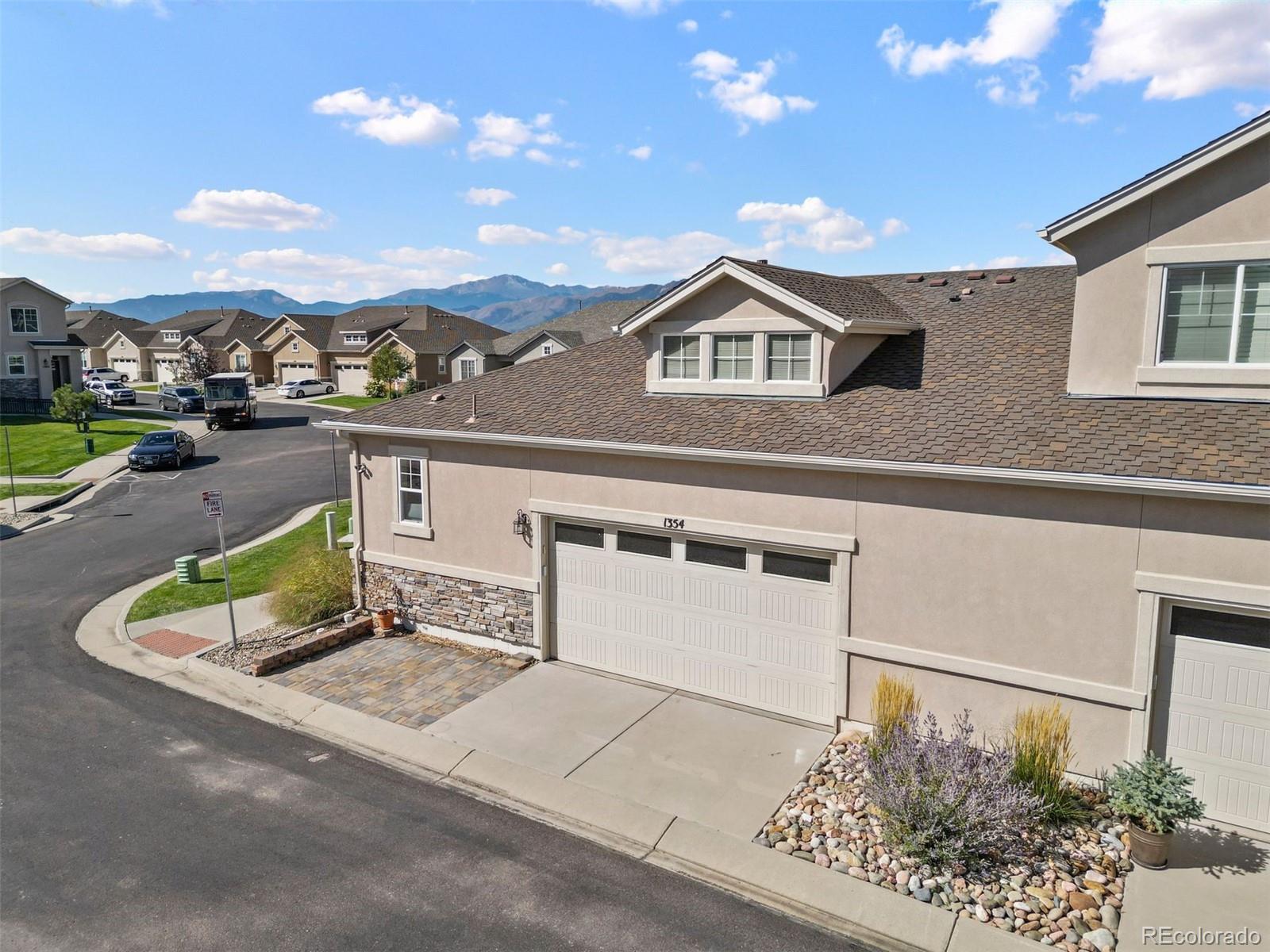 MLS Image #38 for 1354  promontory bluff view,colorado springs, Colorado