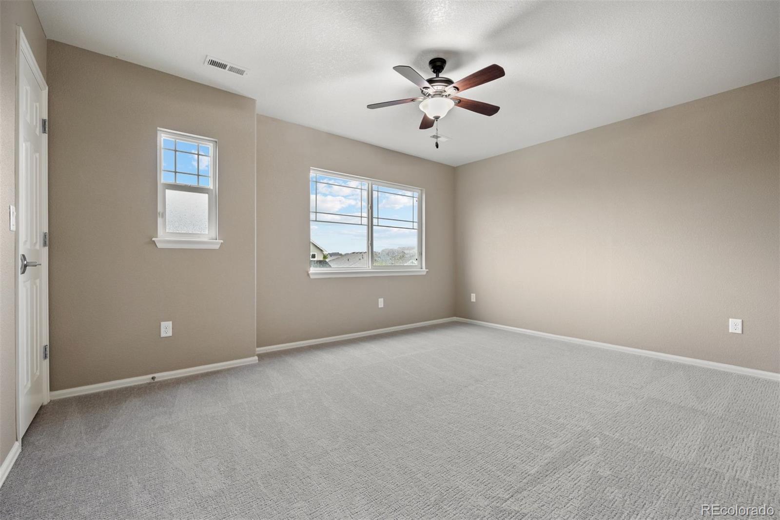 MLS Image #29 for 19448 e 62nd avenue,aurora, Colorado